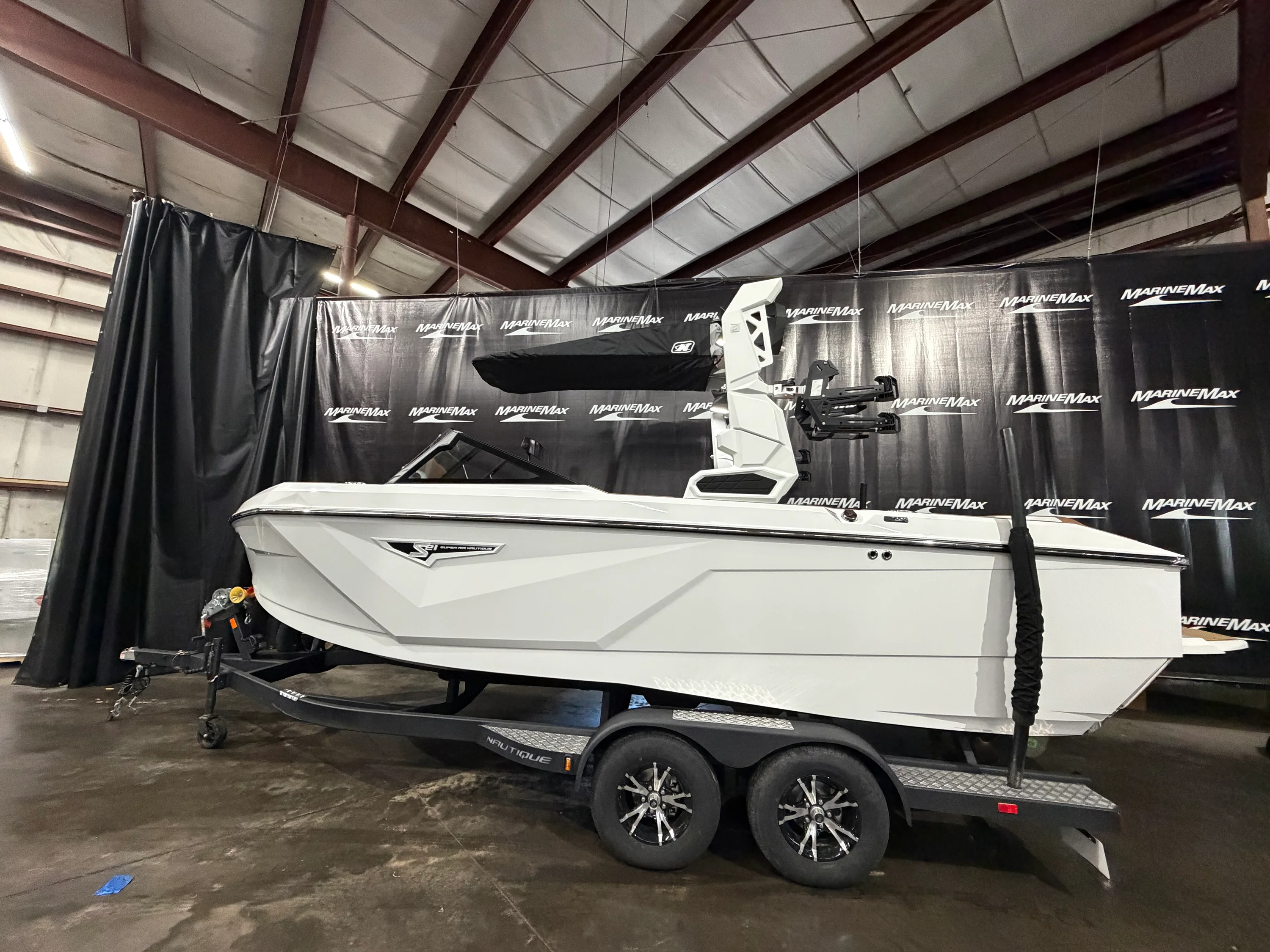 2026 Nautique Super Air Nautique S21 Image Thumbnail #5