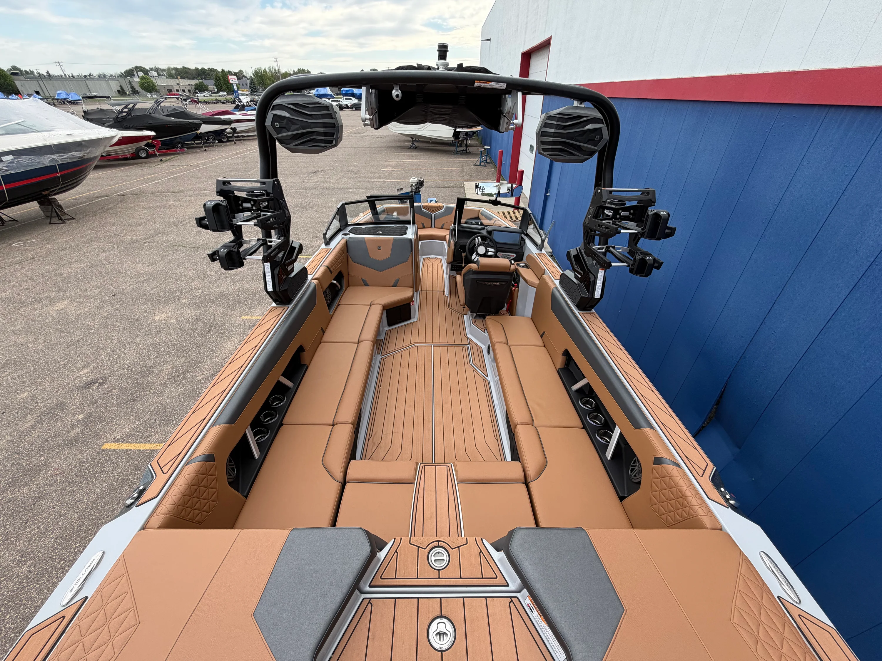 2026 Nautique Super Air Nautique GS24 Image Thumbnail #13