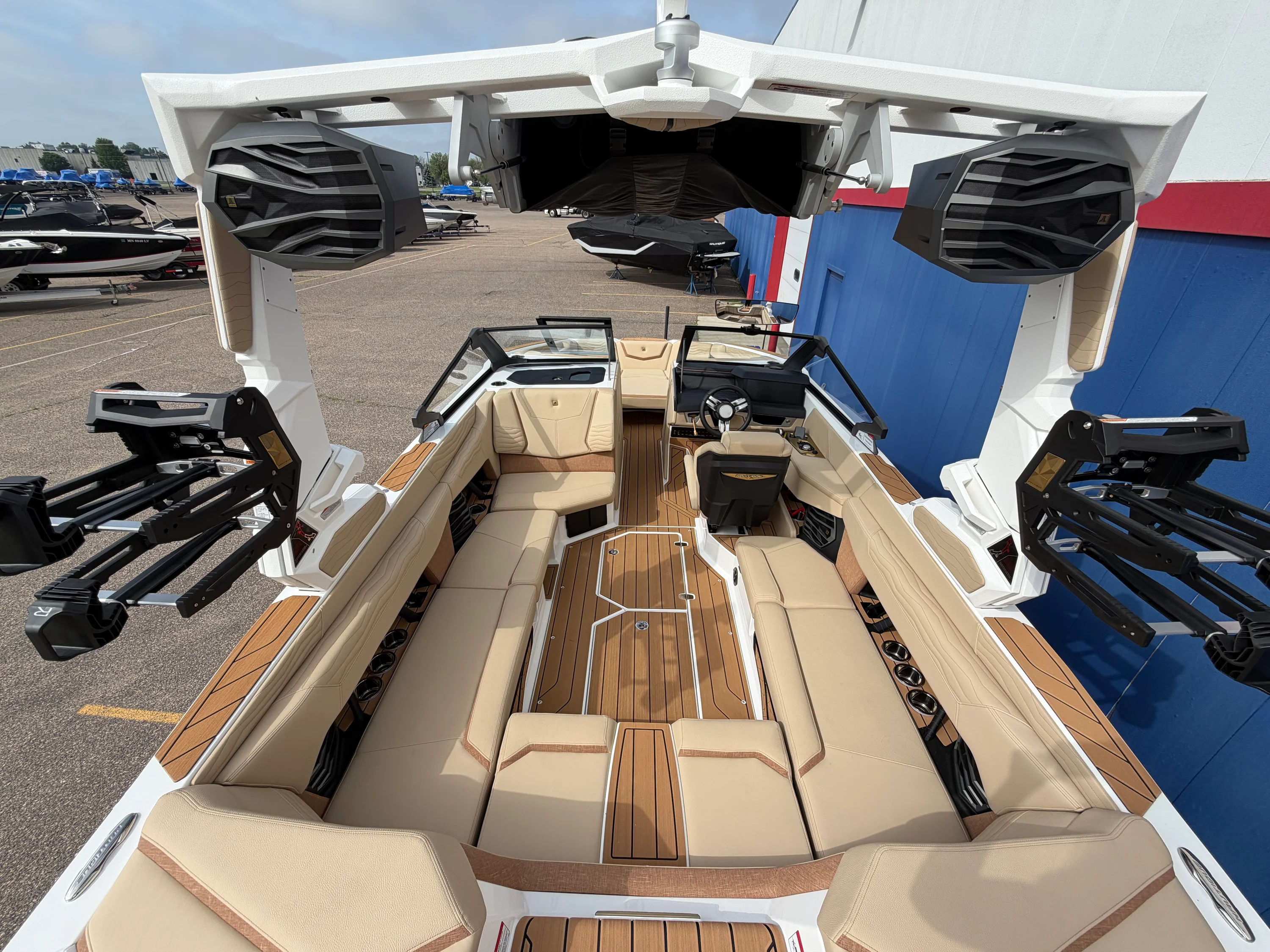 2026 Nautique Super Air Nautique G23 Image Thumbnail #16