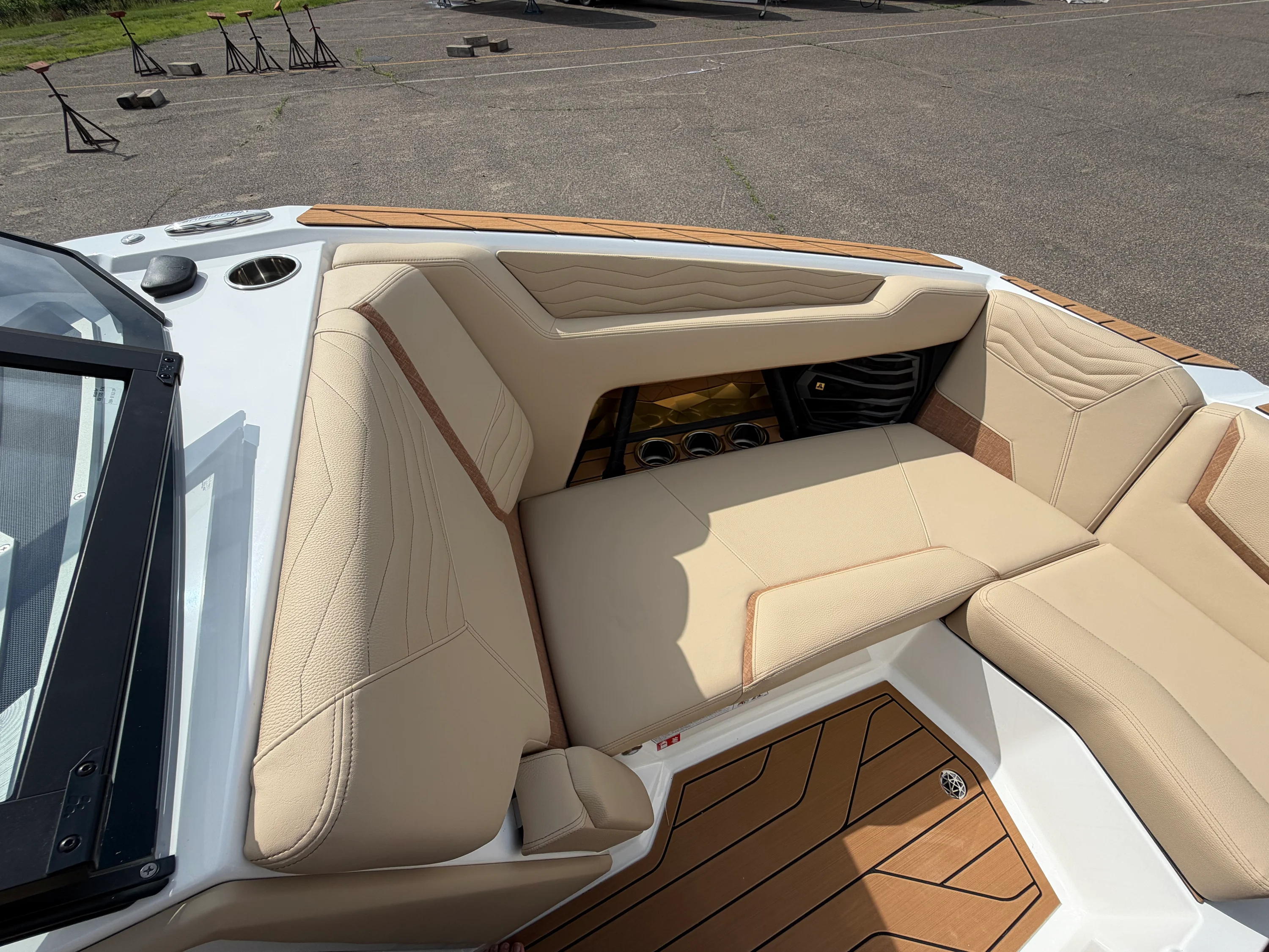 2026 Nautique Super Air Nautique G23 Image Thumbnail #42