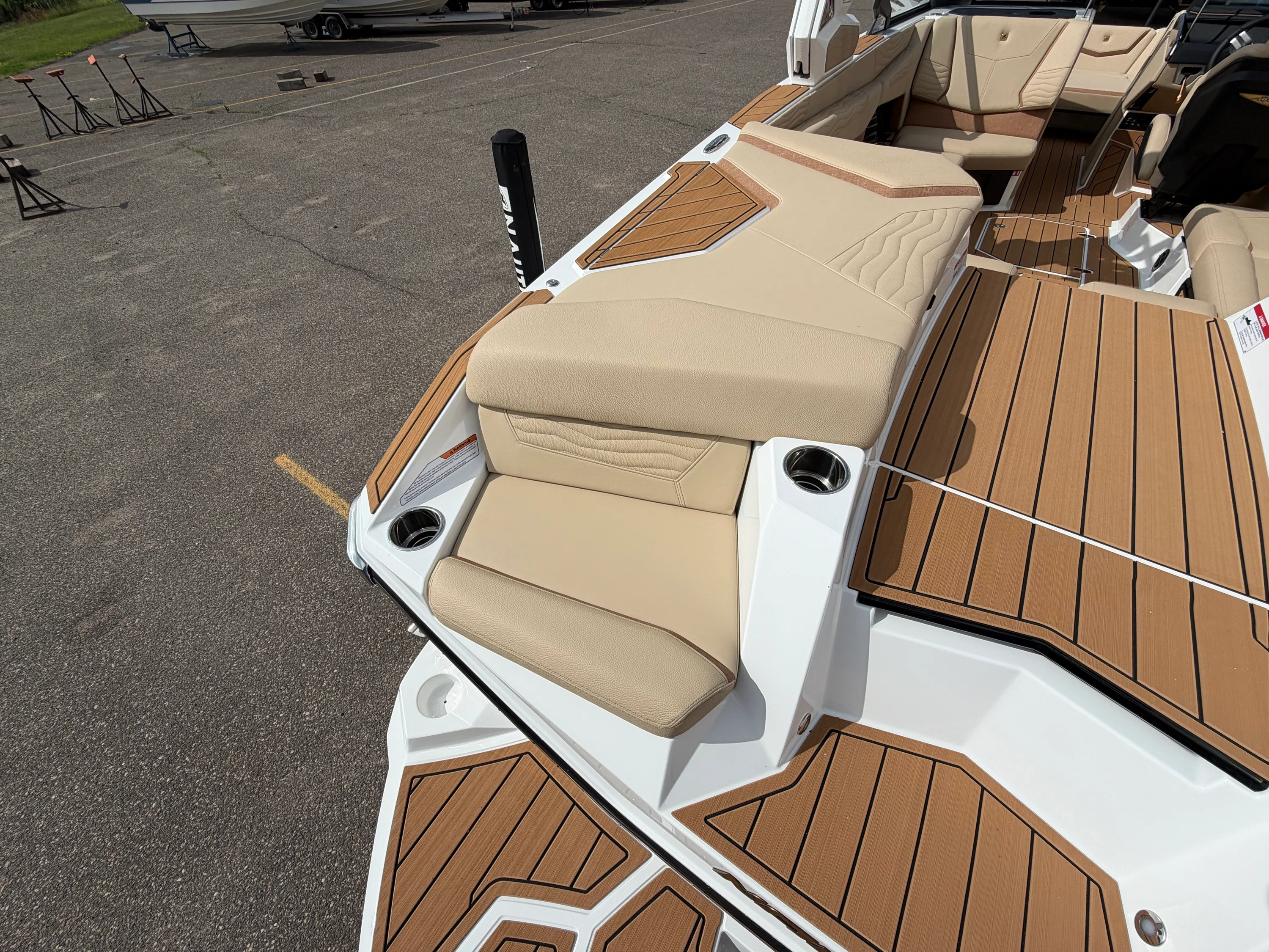 2026 Nautique Super Air Nautique G23 Image Thumbnail #8
