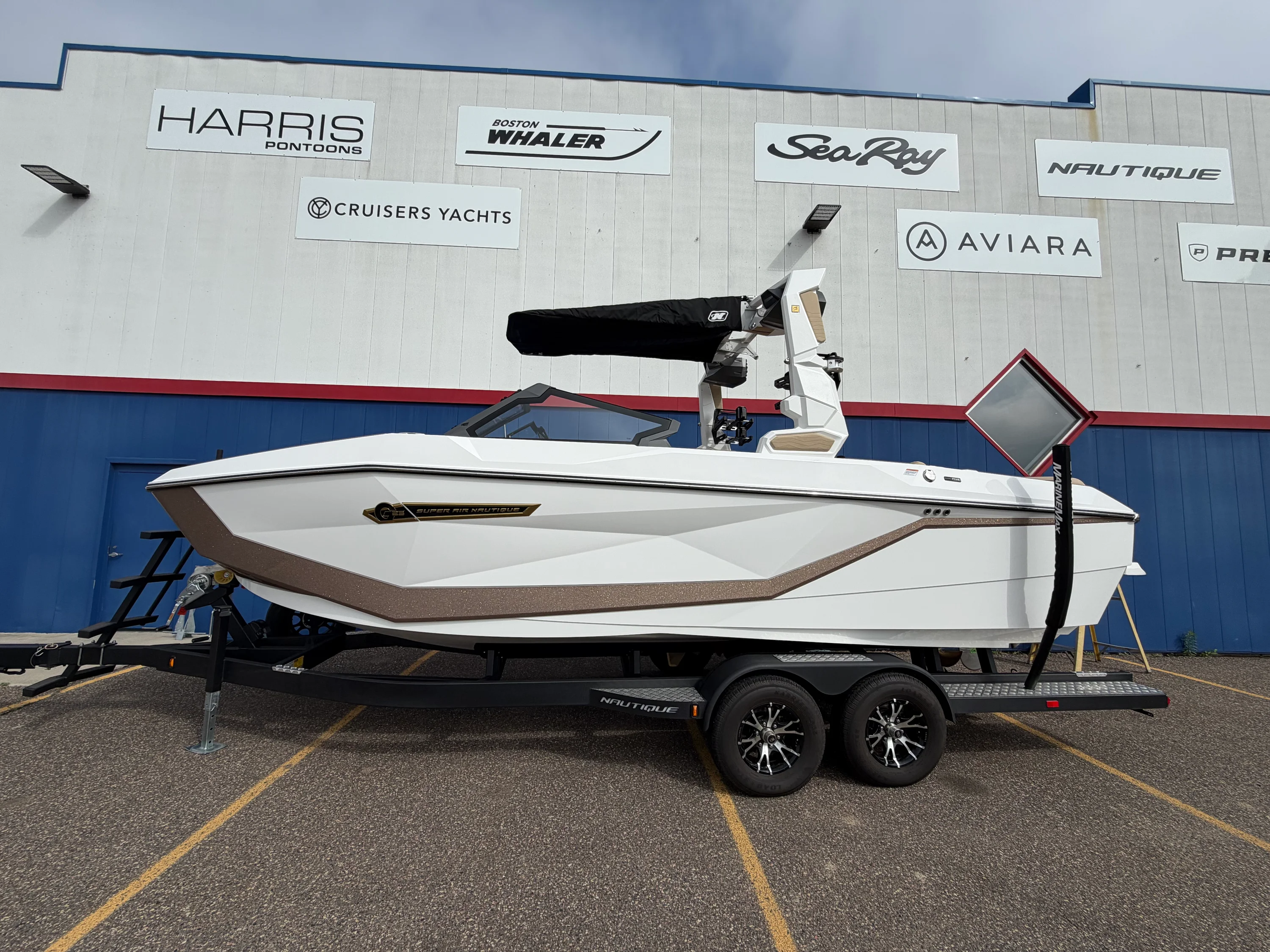 2026 Nautique Super Air Nautique G23 Image Thumbnail #0