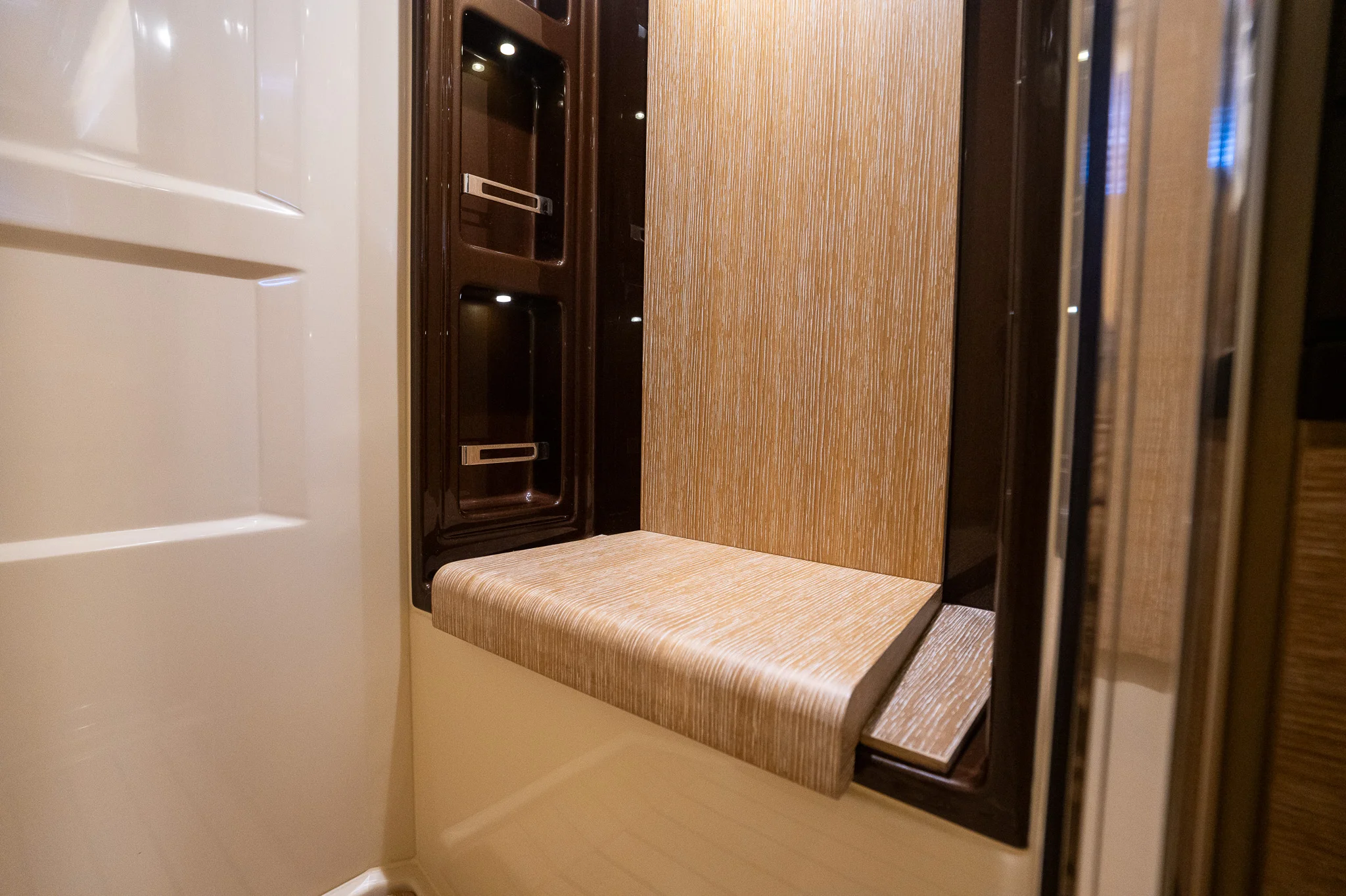 2014 Azimut AZ64 FLY Image Thumbnail #20