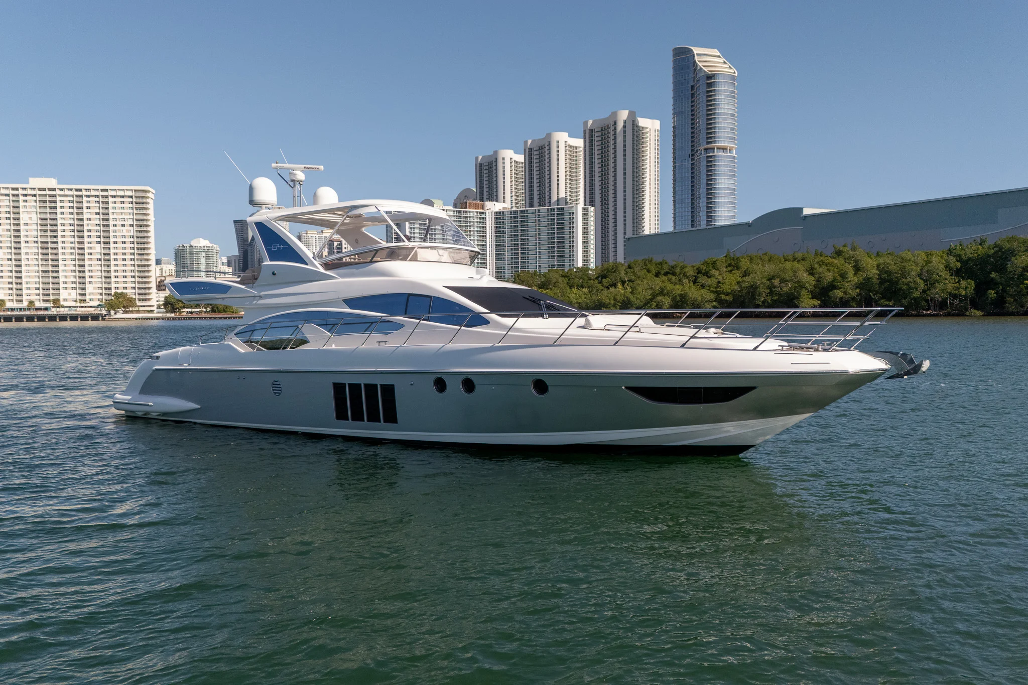 2014 Azimut AZ64 FLY Image Thumbnail #0