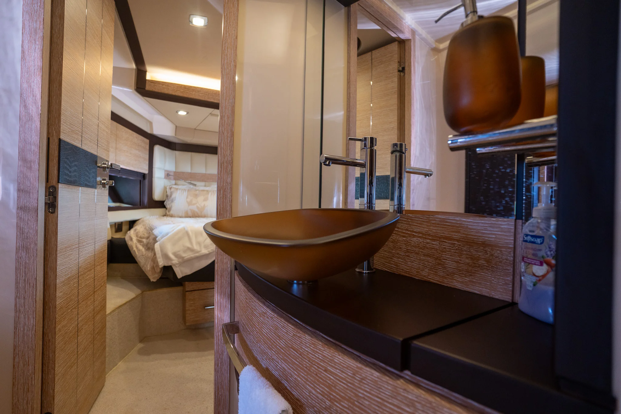 2014 Azimut AZ64 FLY Image Thumbnail #16