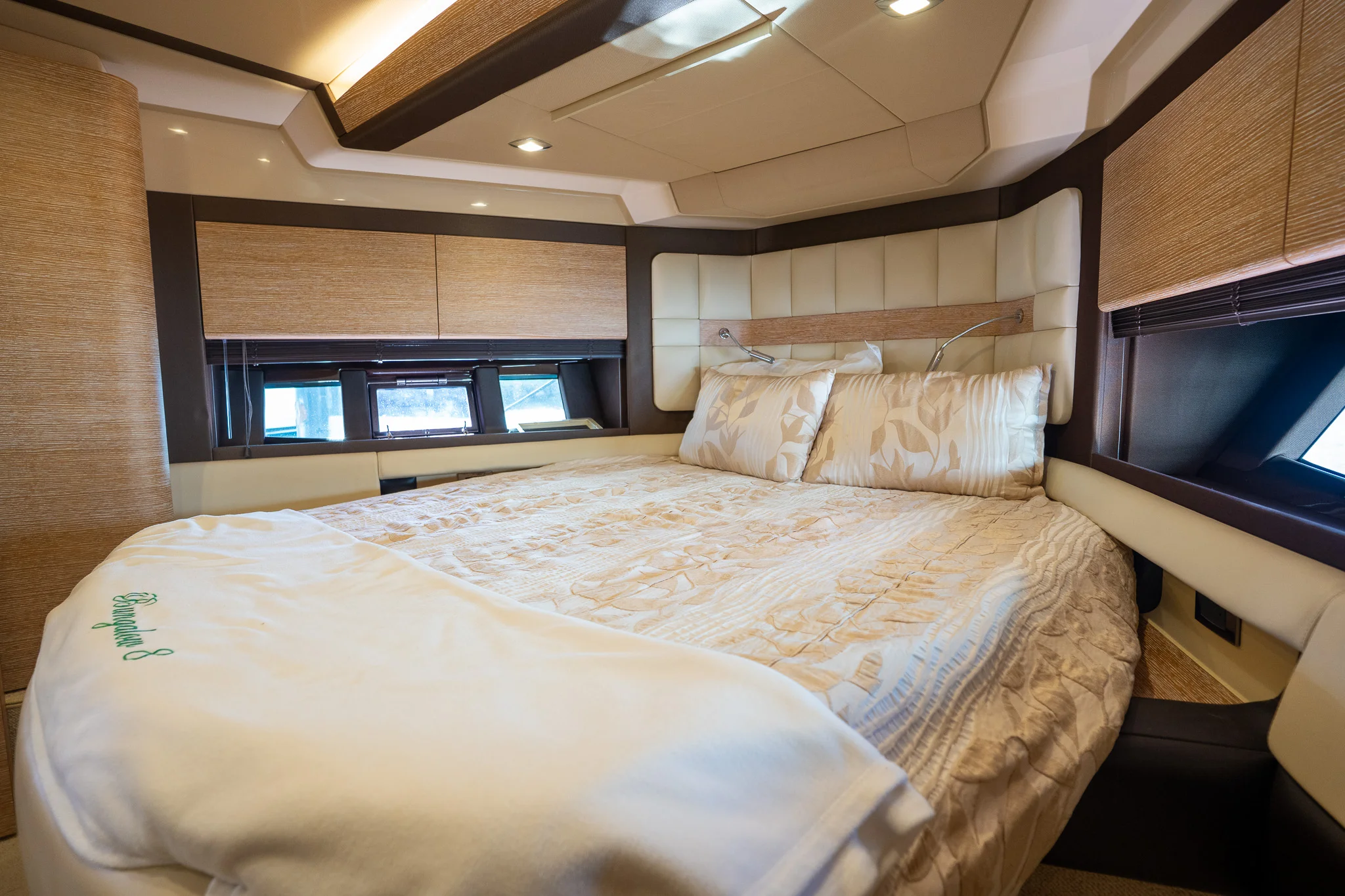 2014 Azimut AZ64 FLY Image Thumbnail #11