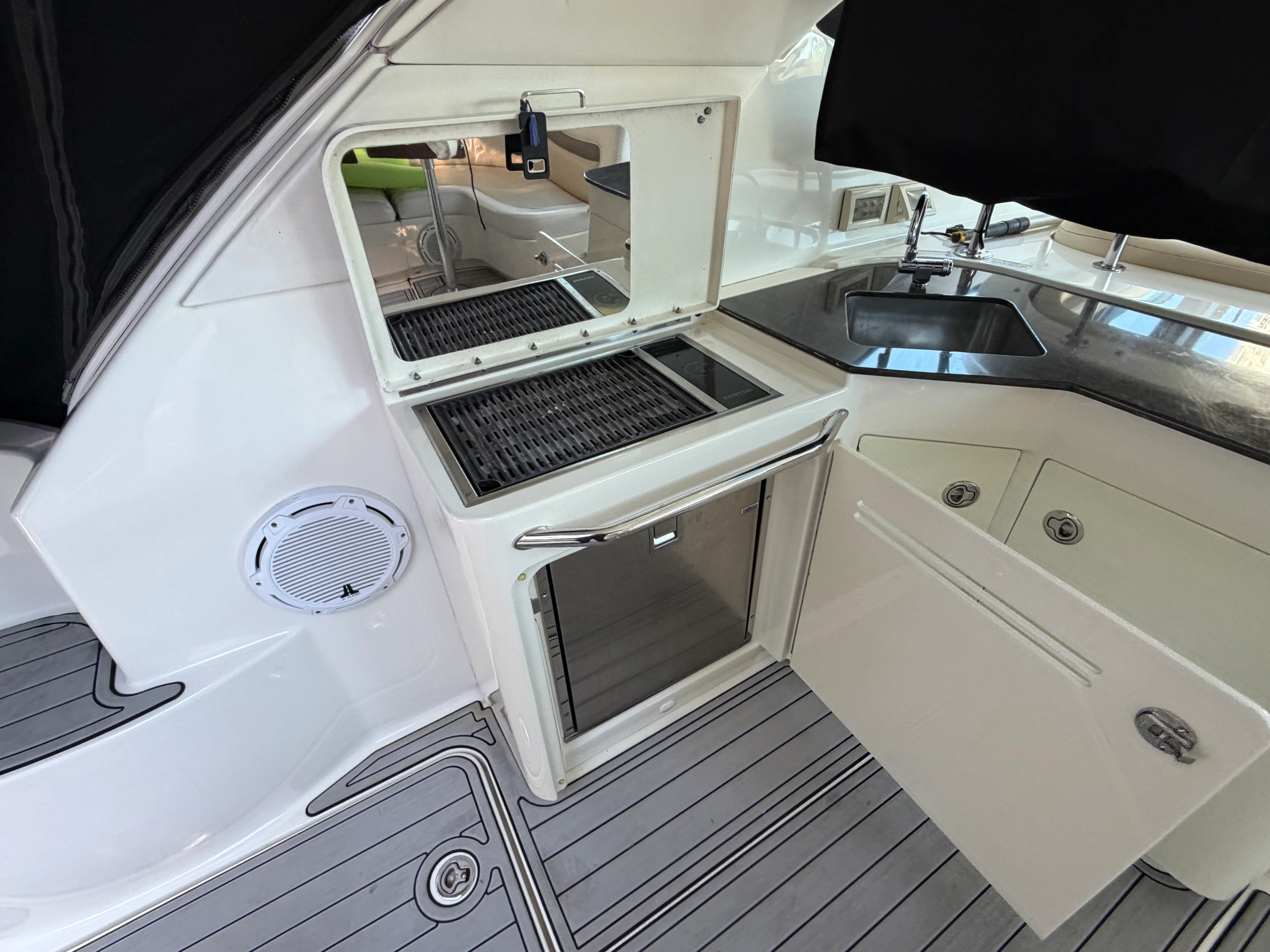 2014 Sea Ray 470 SUNDANCER Image Thumbnail #14