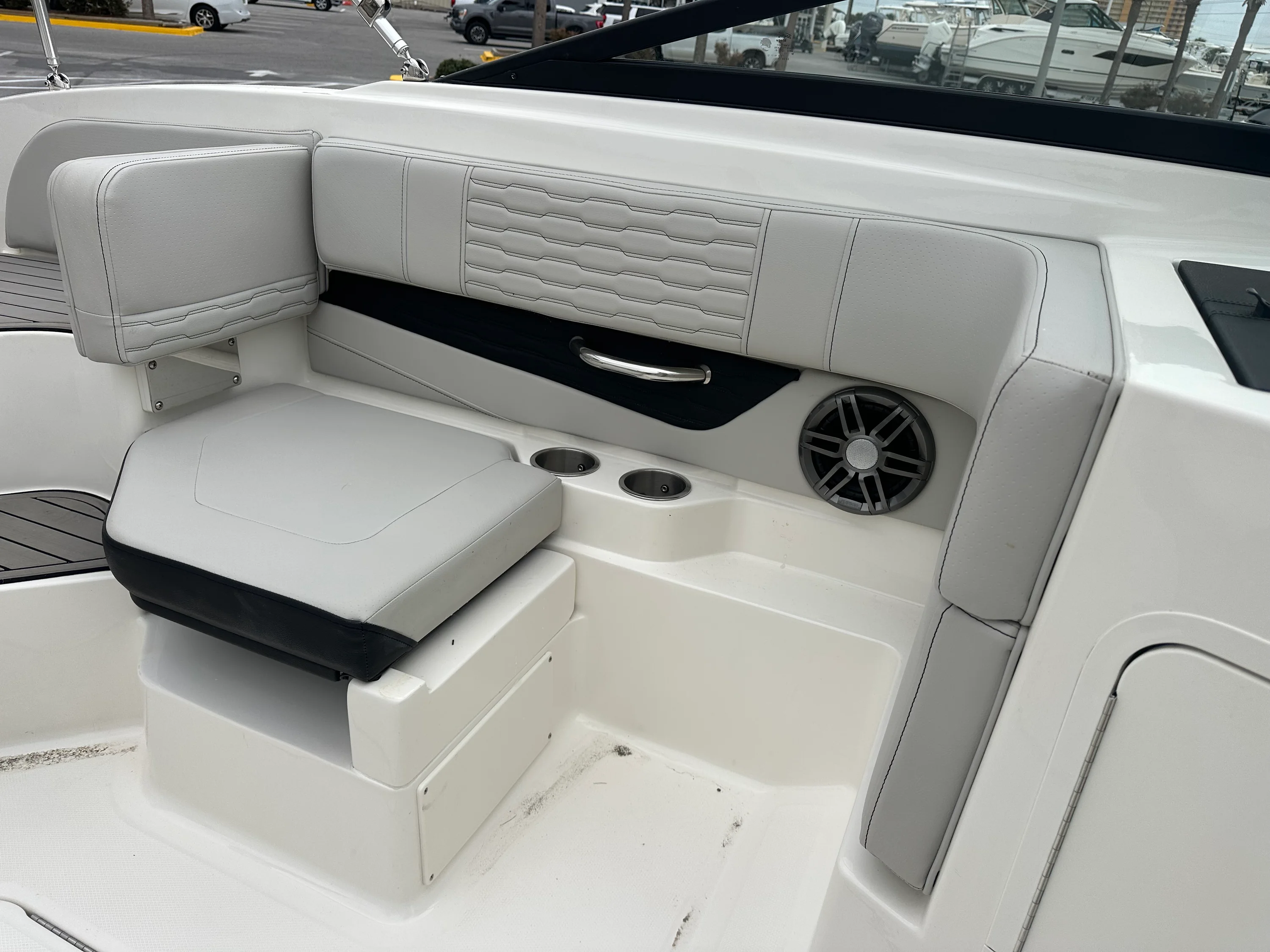 2023 Sea Ray 19 SPX Image Thumbnail #11