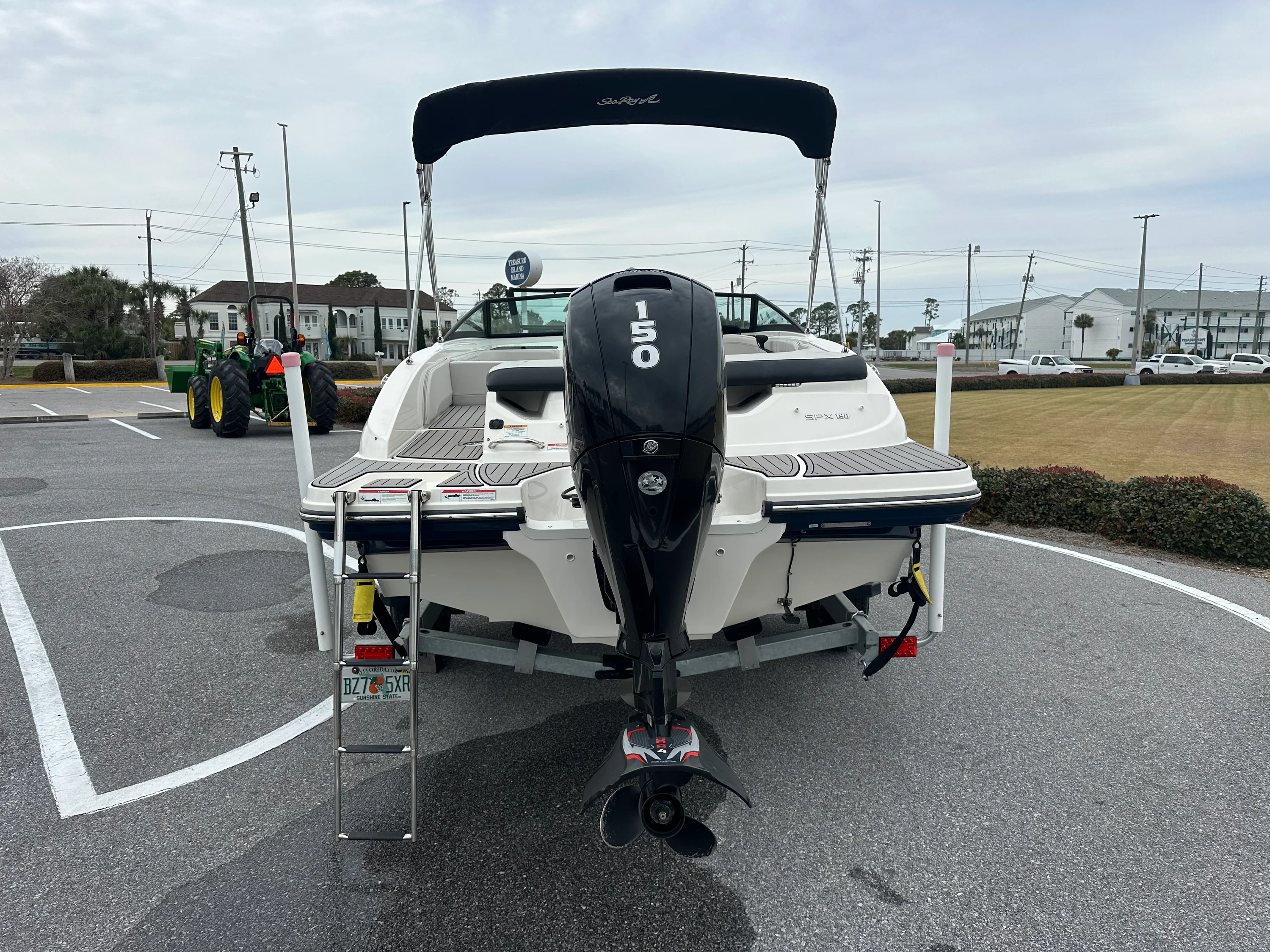 2023 Sea Ray 19 SPX Image Thumbnail #3