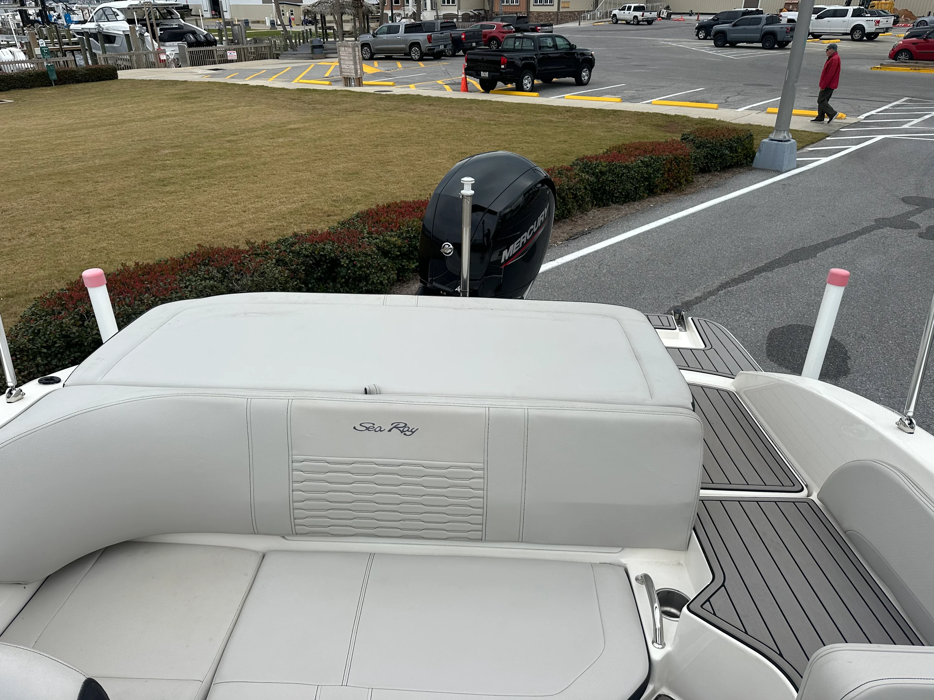 2023 Sea Ray 19 SPX Image Thumbnail #16