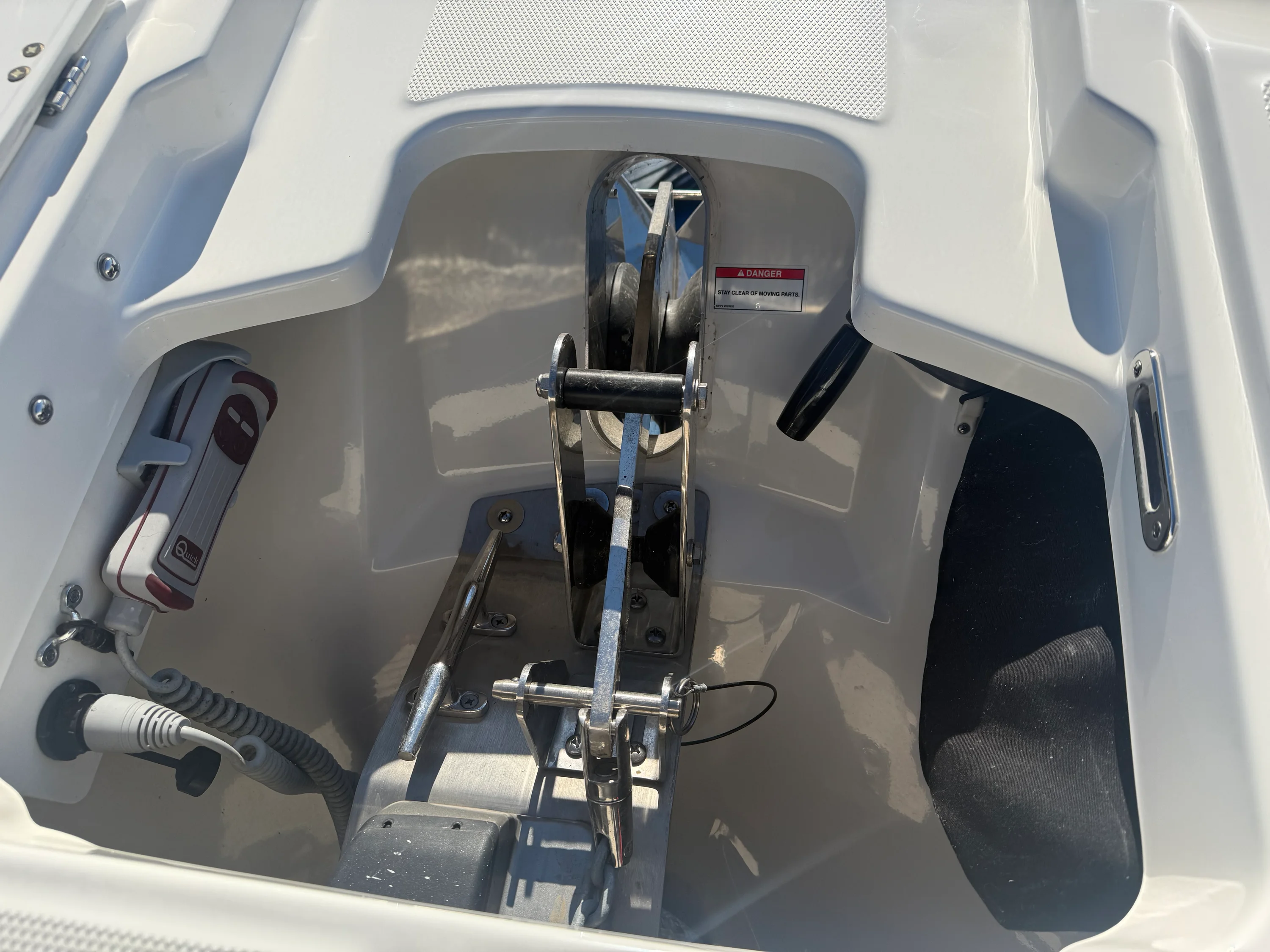 2022 Boston Whaler 320 VANTAGE Image Thumbnail #88