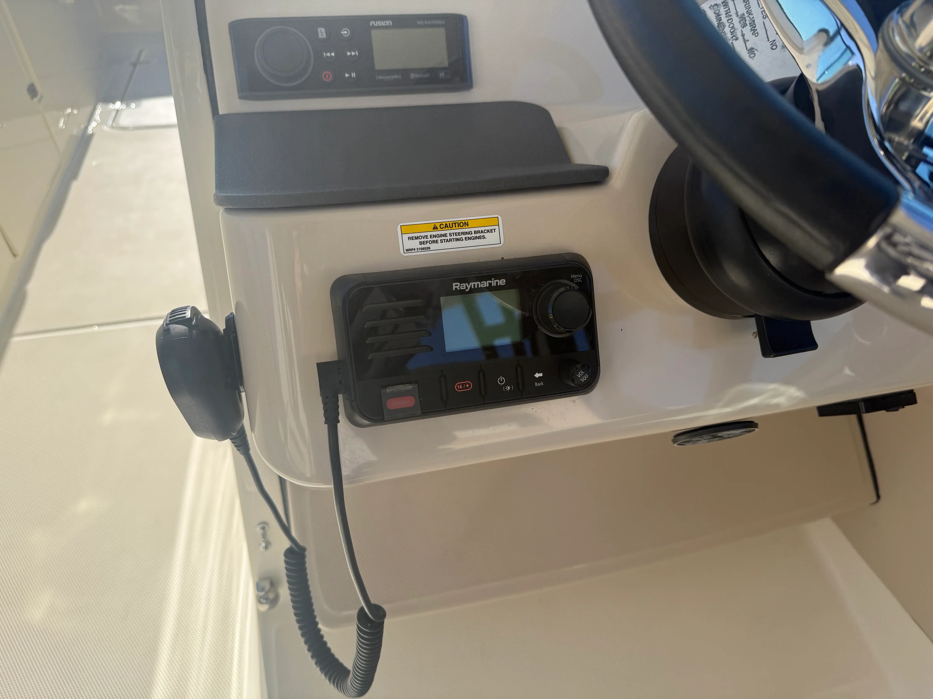 2022 Boston Whaler 320 VANTAGE Image Thumbnail #63