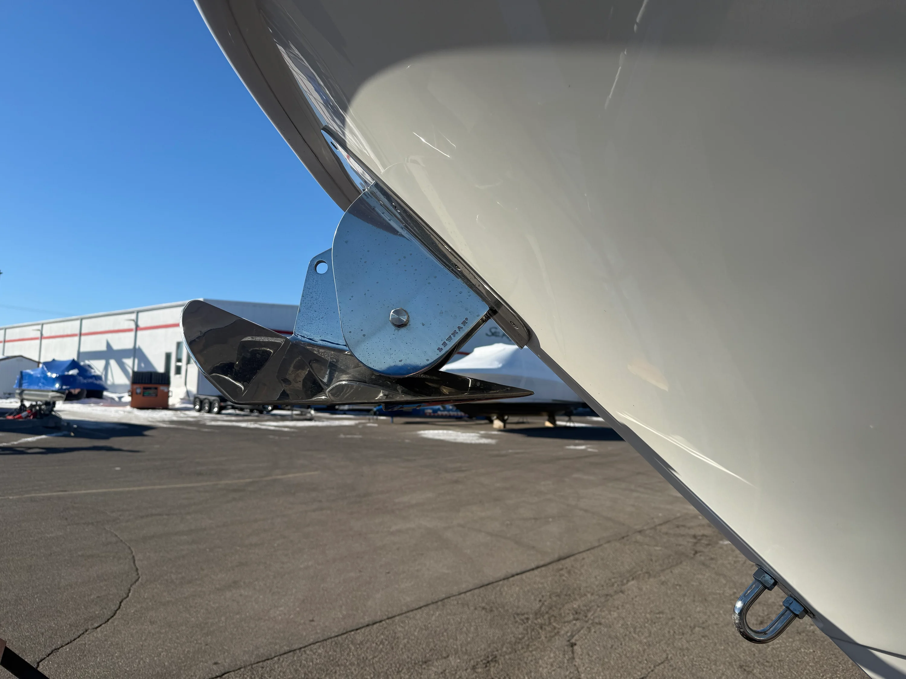 2022 Boston Whaler 320 VANTAGE Image Thumbnail #4