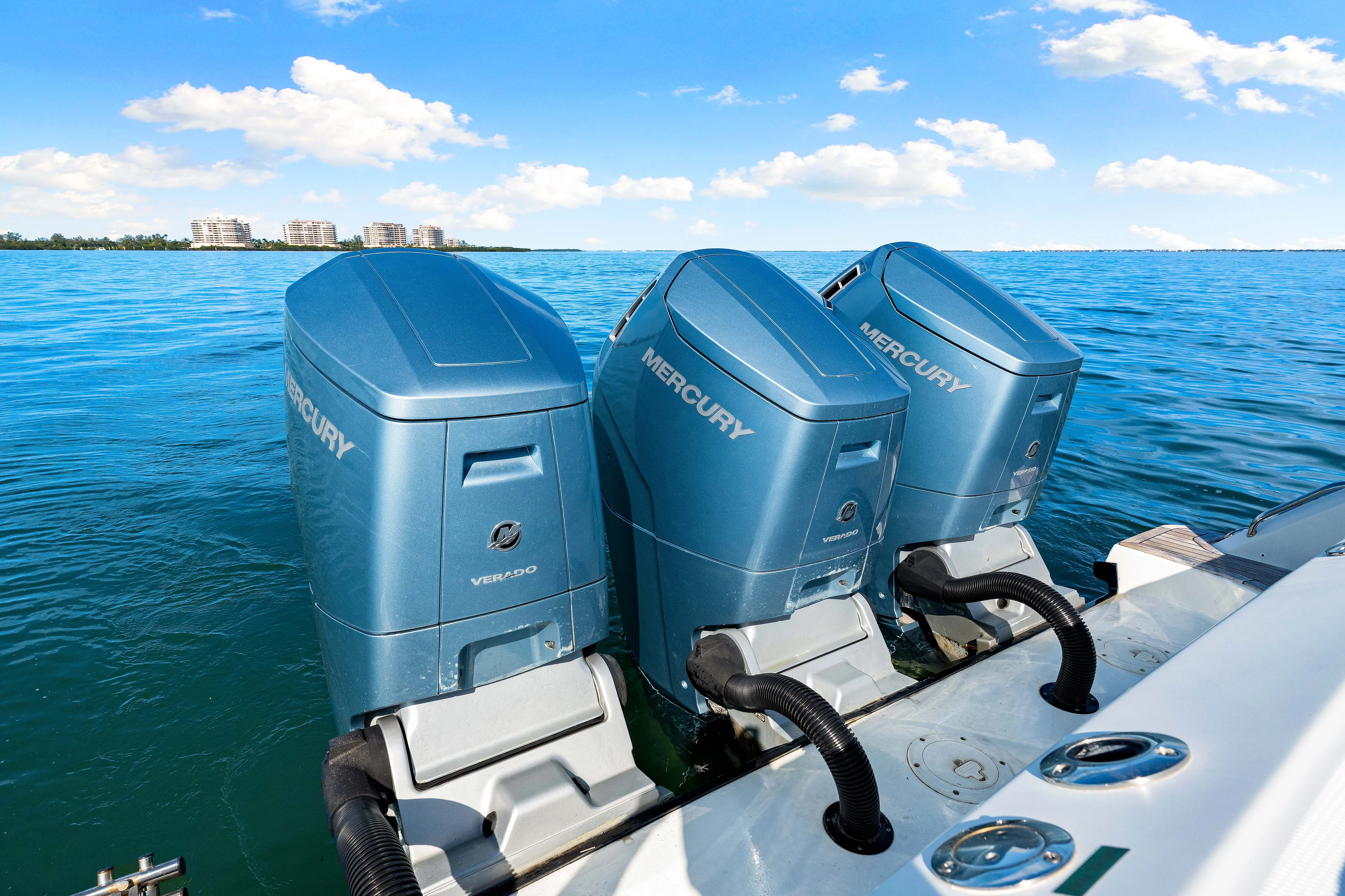 2023 Boston Whaler 420 OUTRAGE Image Thumbnail #57