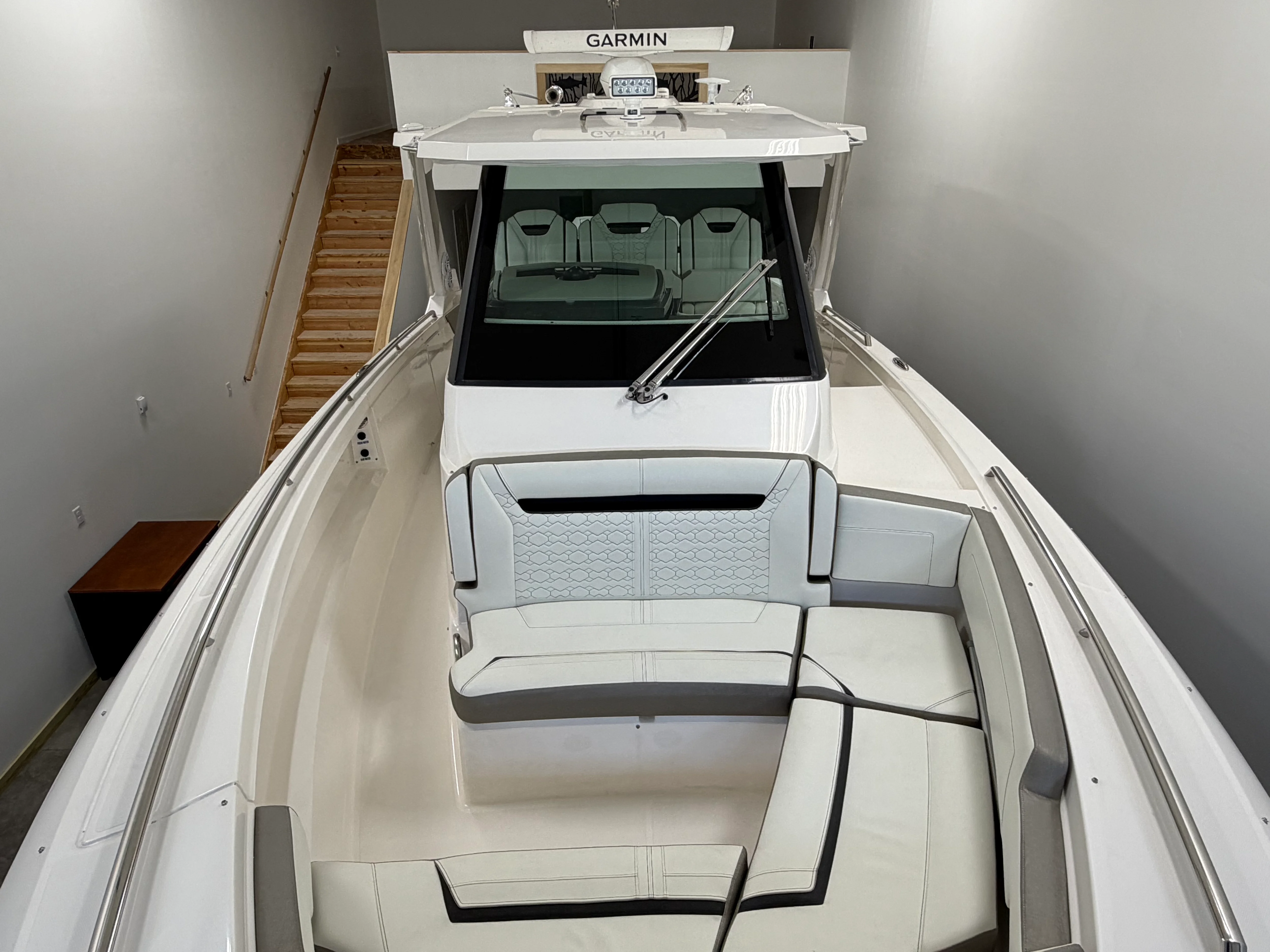 2023 Tiara Yachts 34 LS Image Thumbnail #19
