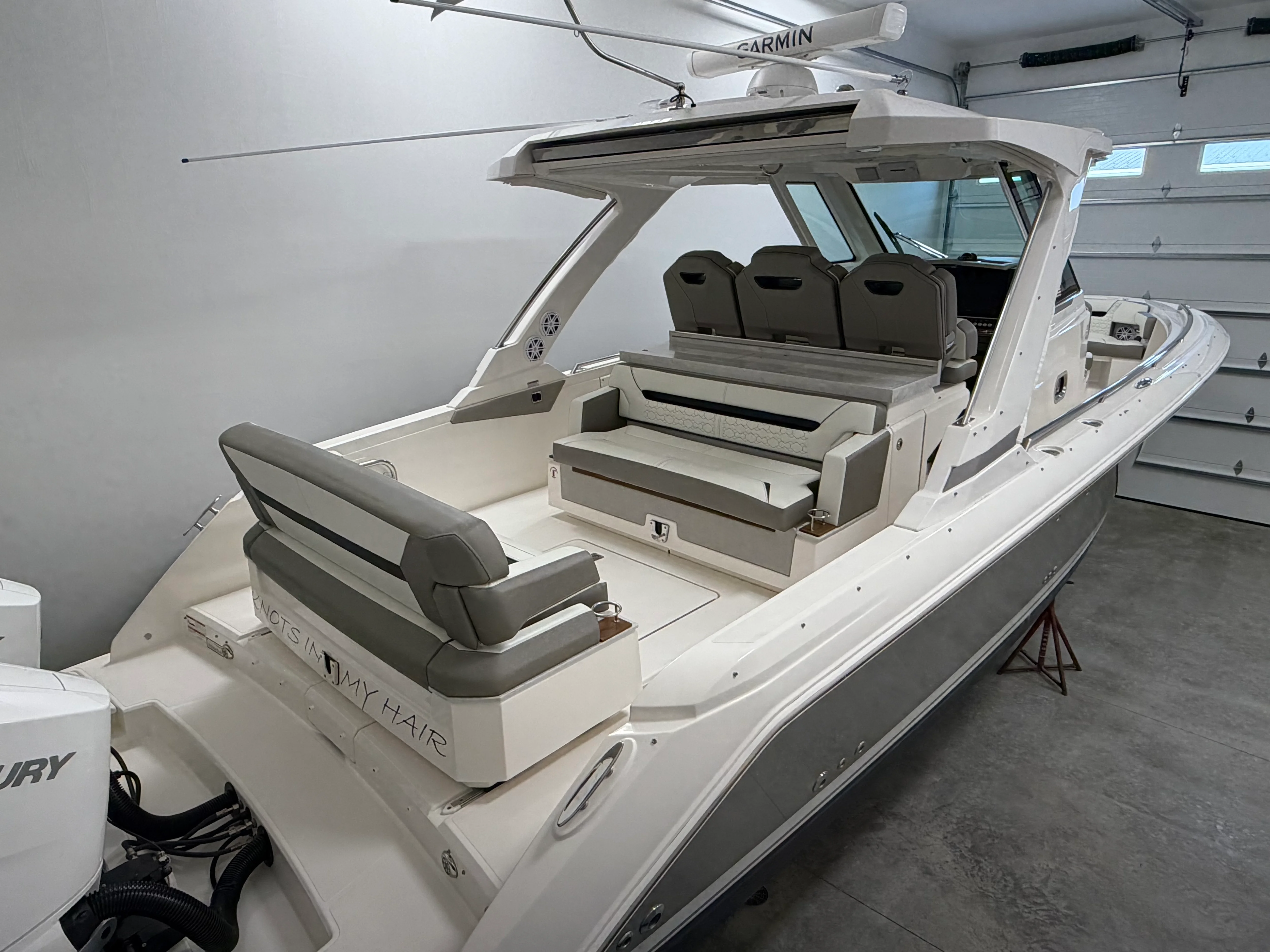 2023 Tiara Yachts 34 LS Image Thumbnail #3