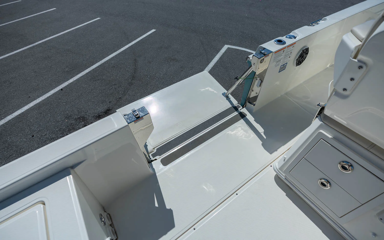 2025 Boston Whaler 280 Dauntless Image Thumbnail #34