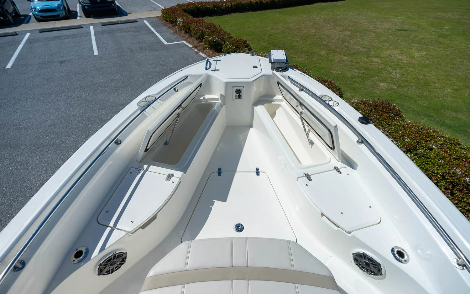 2025 Boston Whaler 280 Dauntless Image Thumbnail #9