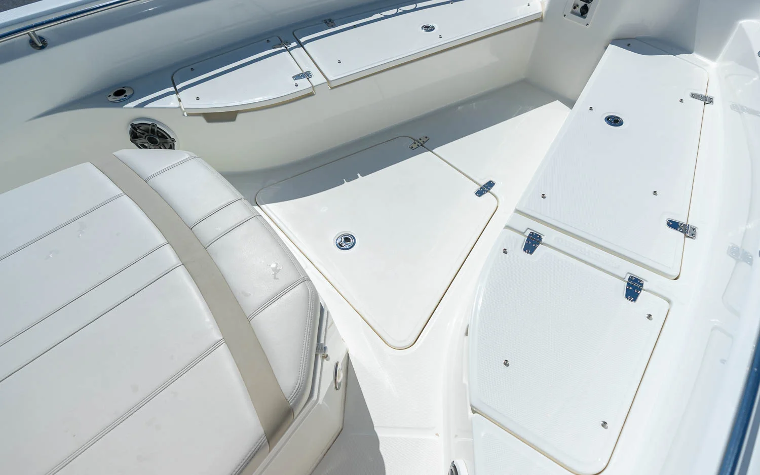 2025 Boston Whaler 280 Dauntless Image Thumbnail #10