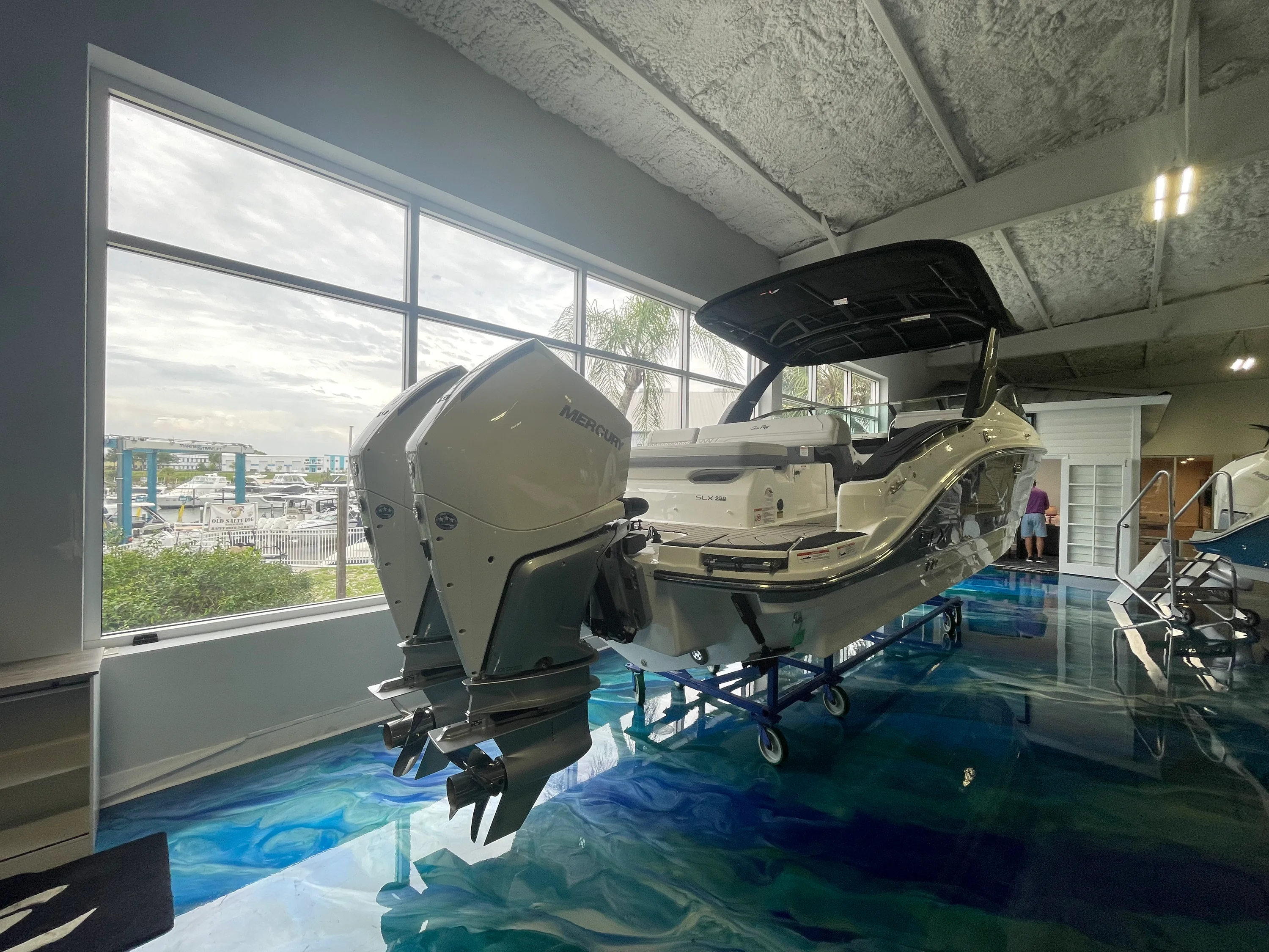 2026 Sea Ray SLX 280 Outboard Image Thumbnail #4