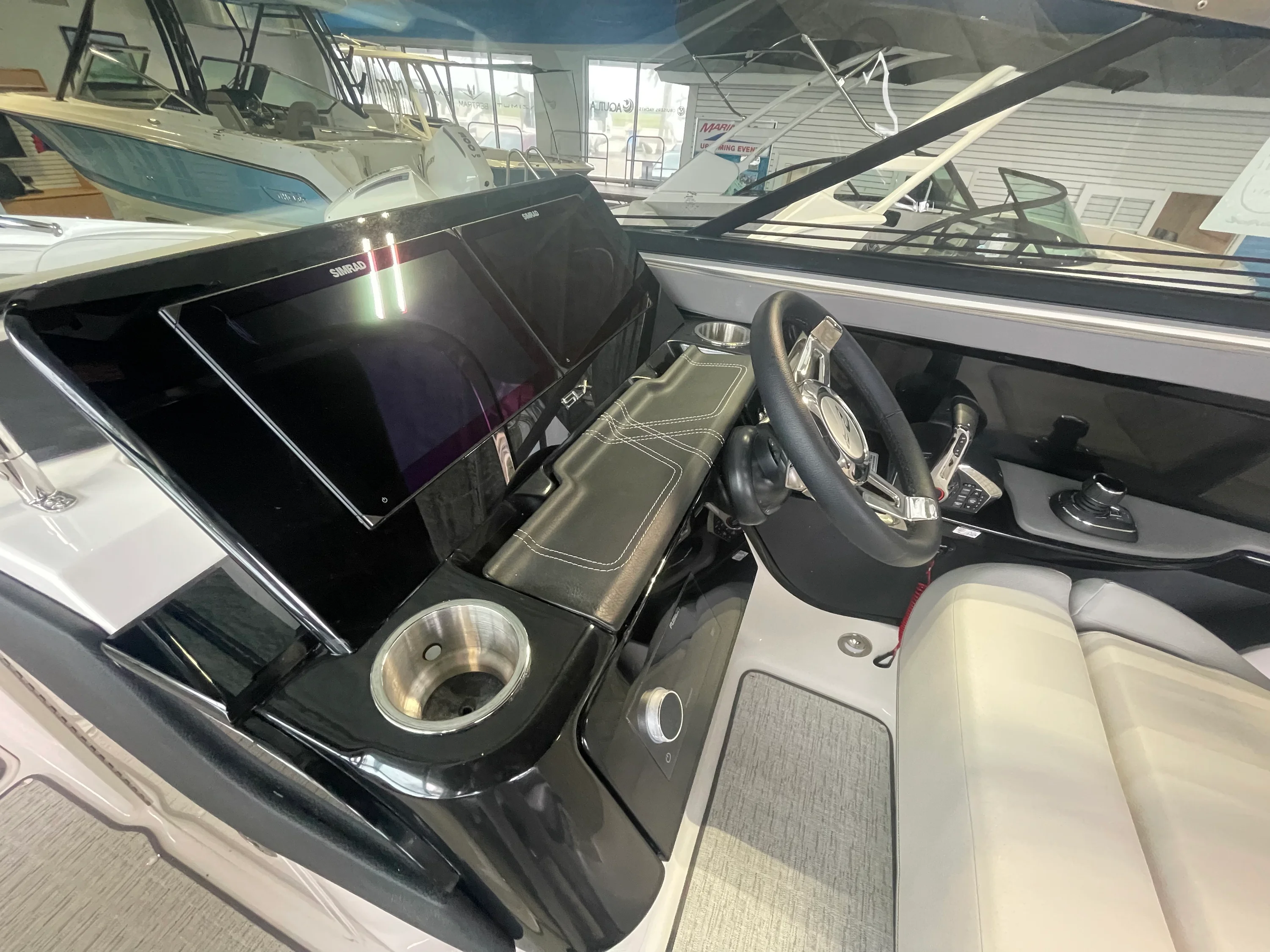 2026 Sea Ray SLX 280 Outboard Image Thumbnail #14