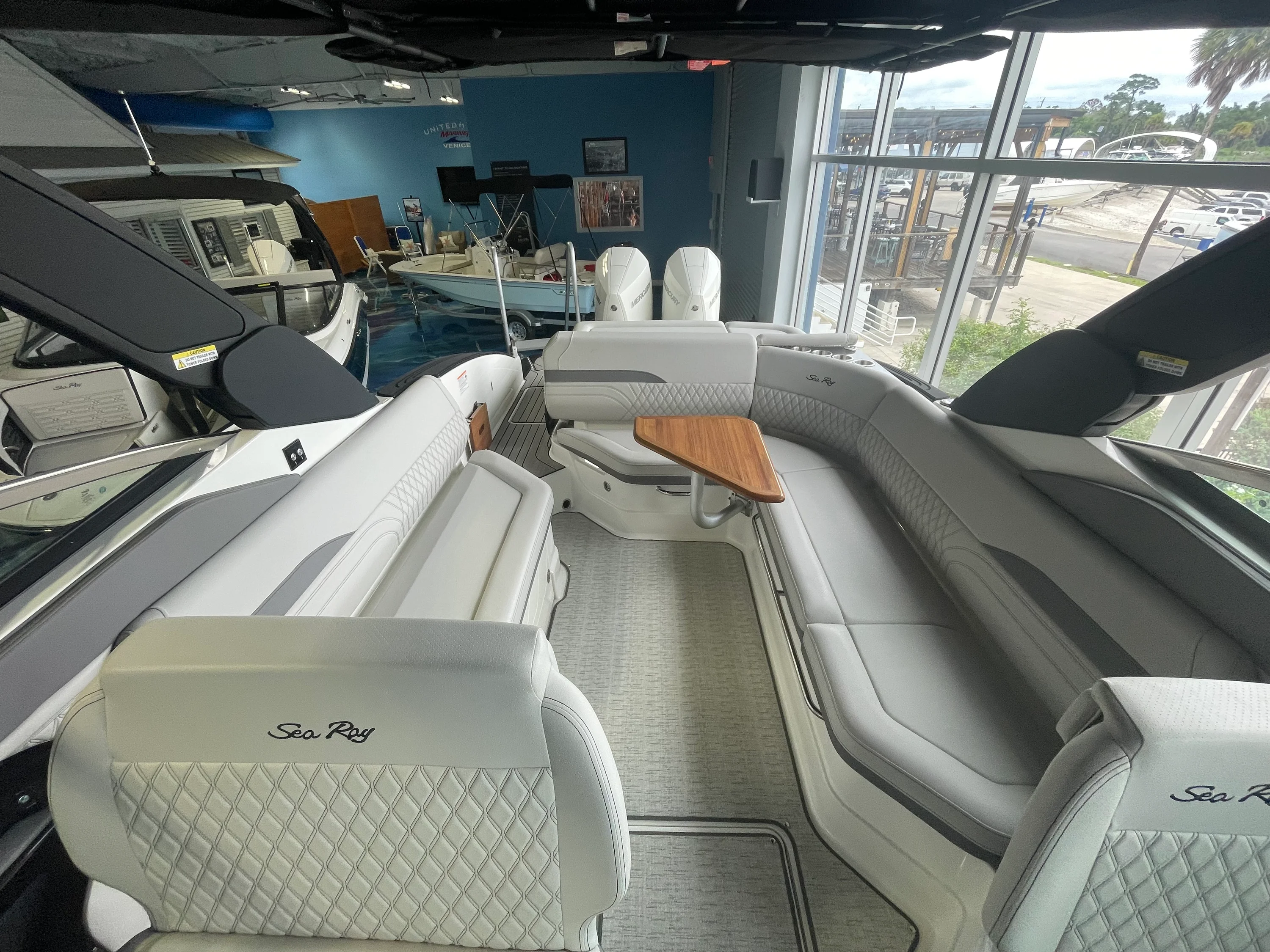 2026 Sea Ray SLX 280 Outboard Image Thumbnail #20