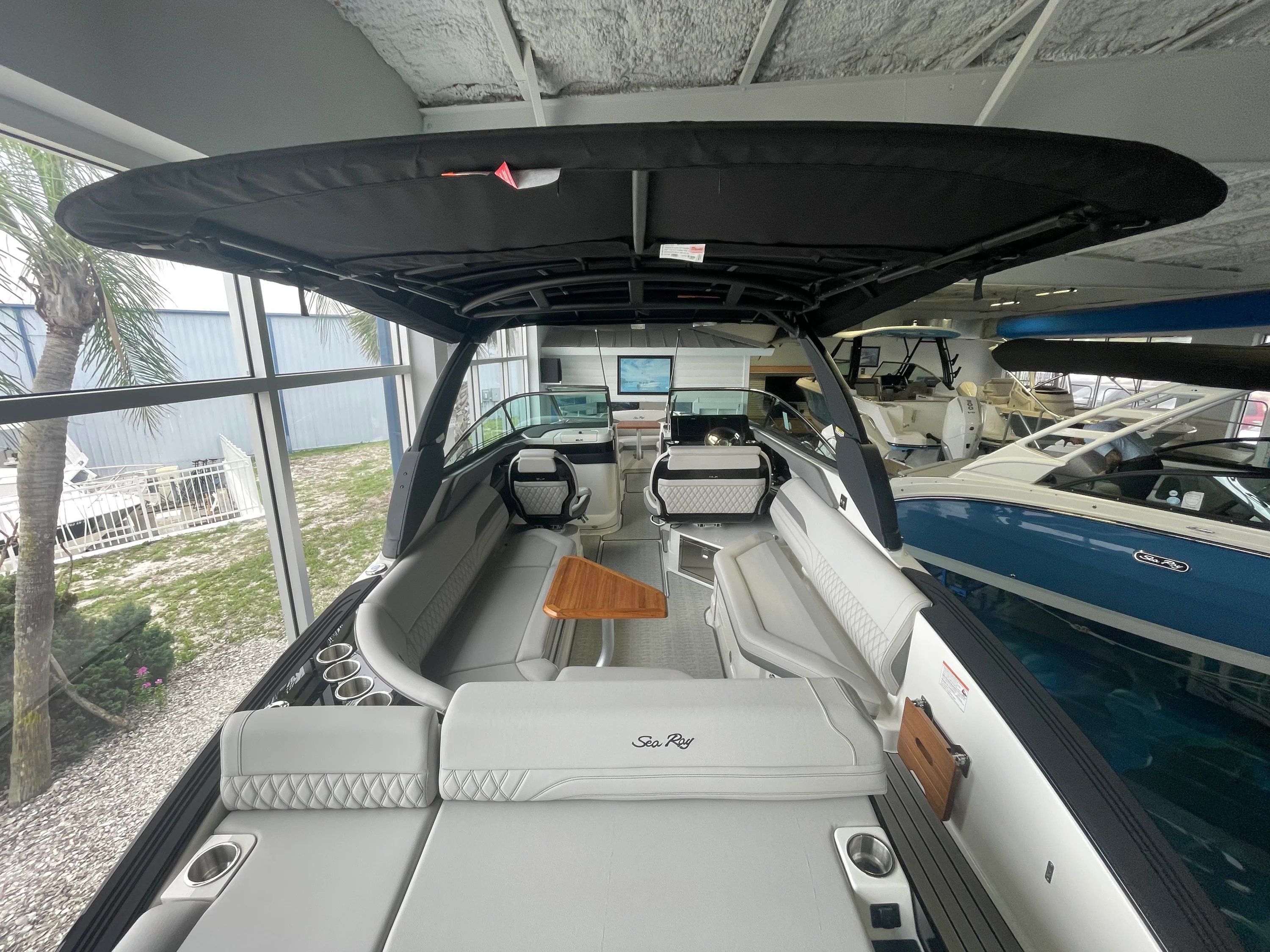 2026 Sea Ray SLX 280 Outboard Image Thumbnail #19