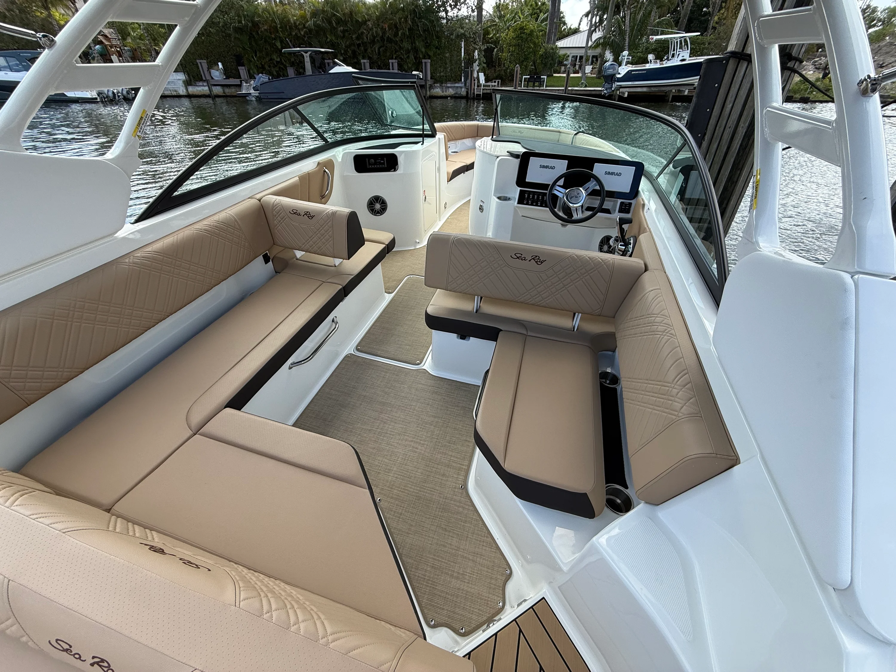 2026 Sea Ray SDX 270 Outboard Image Thumbnail #13