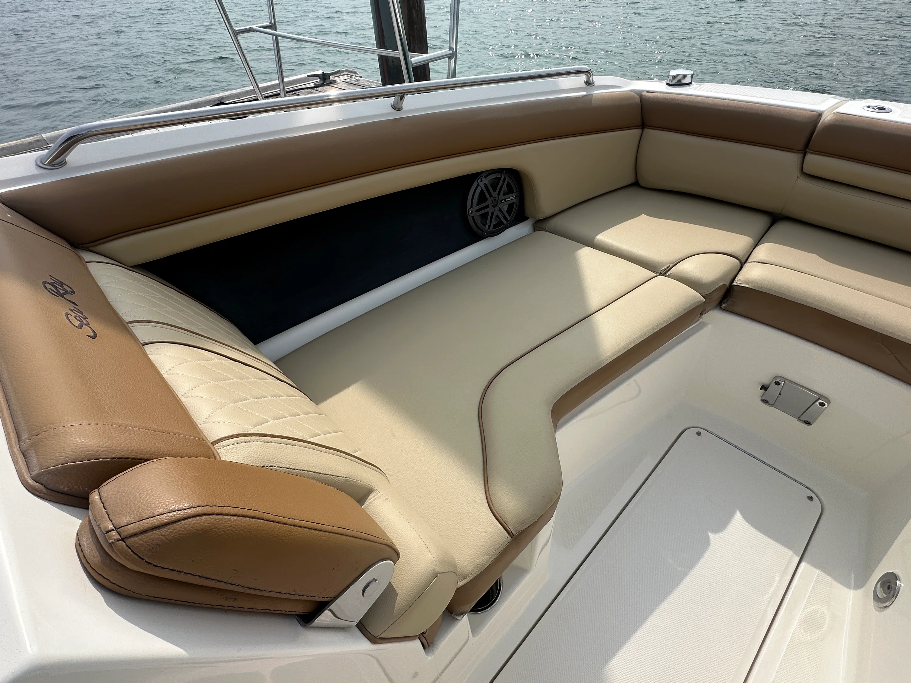 2015 Sea Ray 270 SDX OUTBOARD Image Thumbnail #13