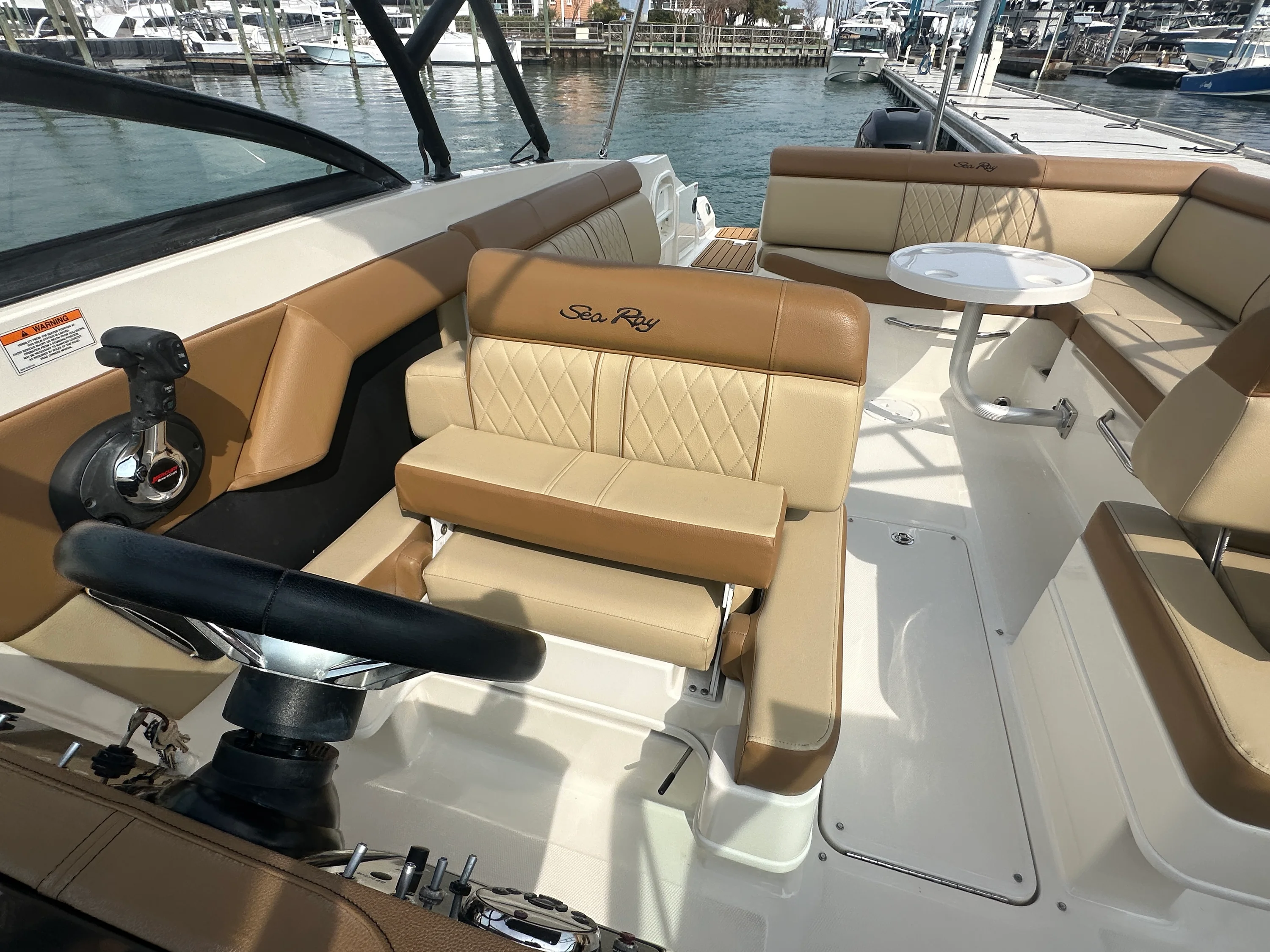 2015 Sea Ray 270 SDX OUTBOARD Image Thumbnail #15