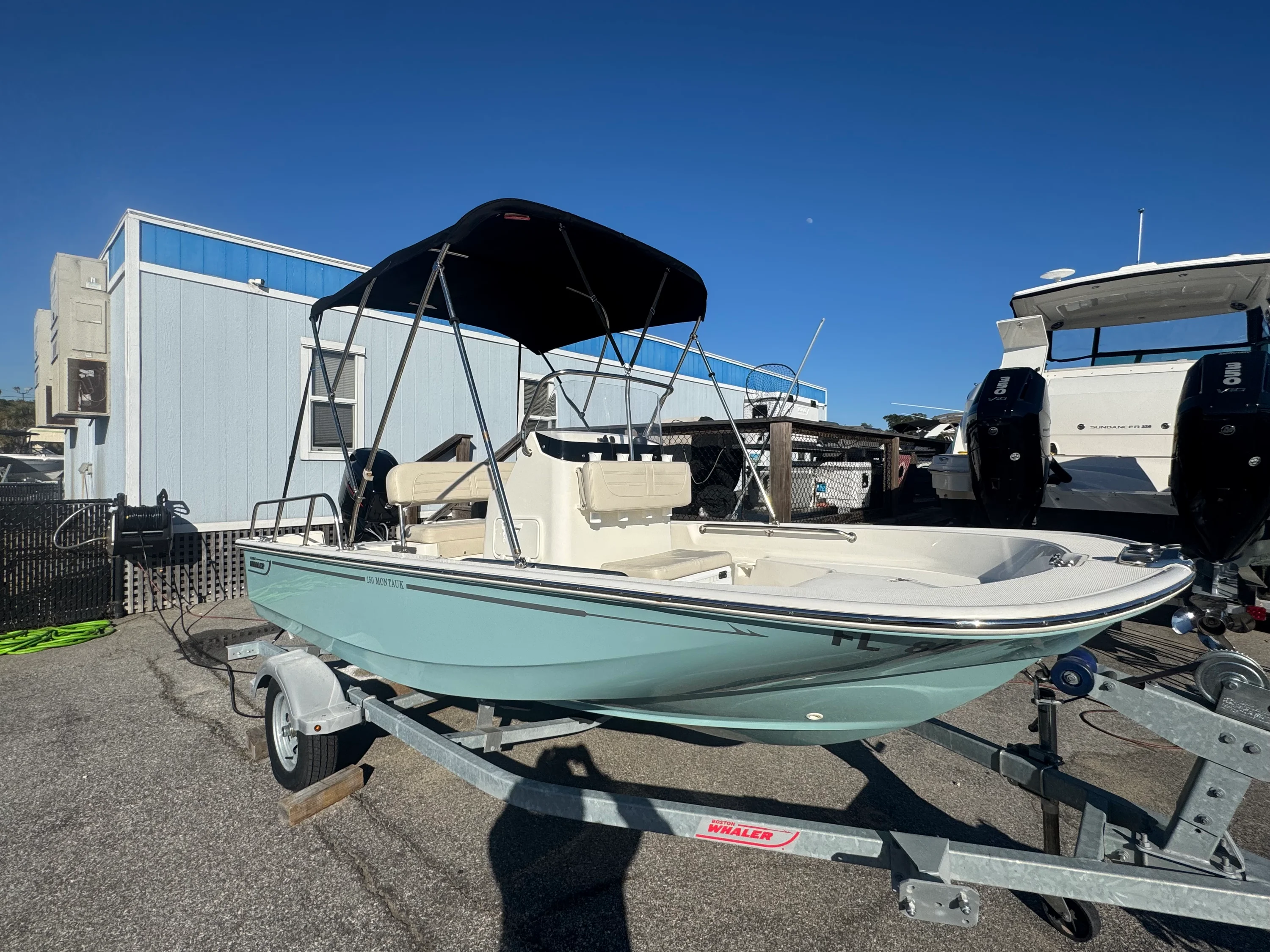 2023 Boston Whaler 15 MONTAUK Image Thumbnail #1