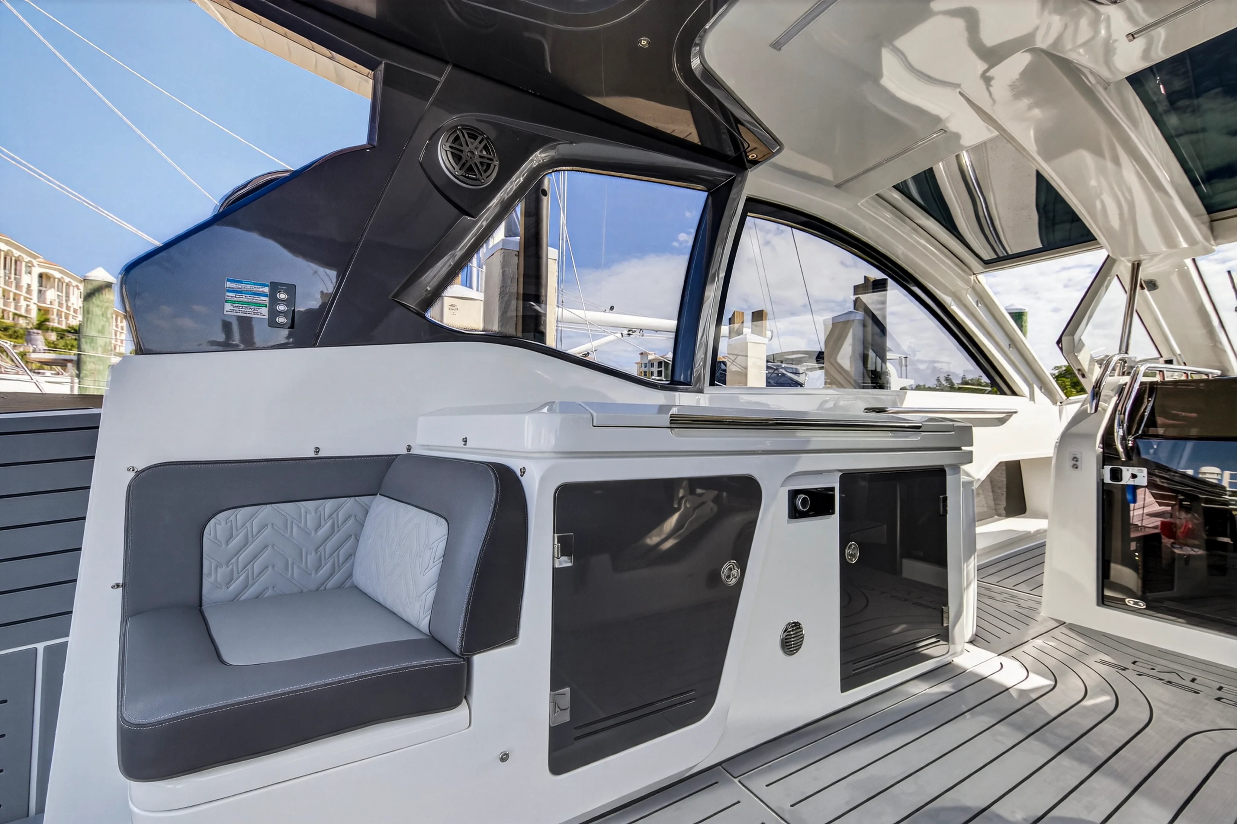 2024 Galeon 375 GTO Image Thumbnail #18