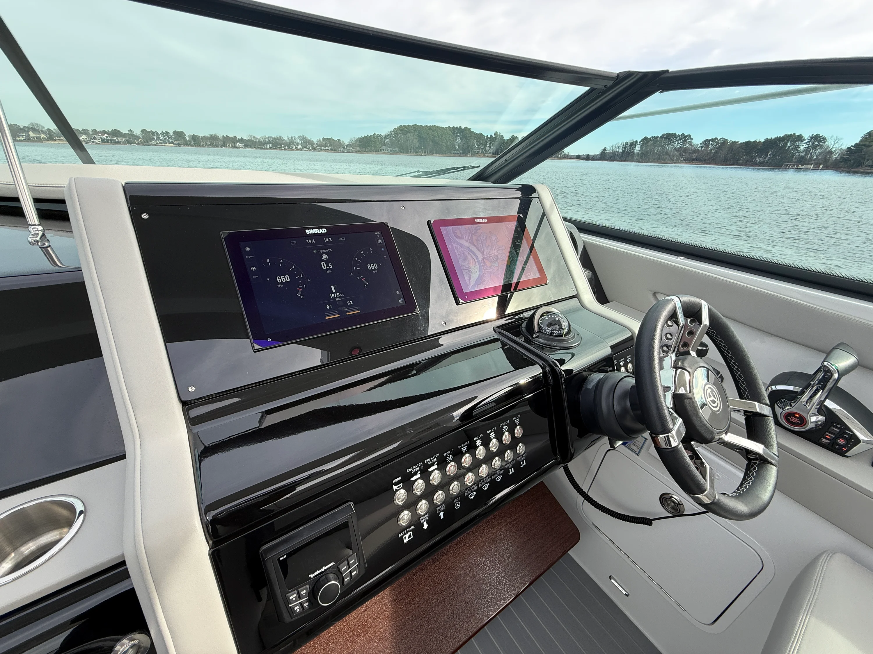 2025 Cruisers Yachts 38 GLS Image Thumbnail #27