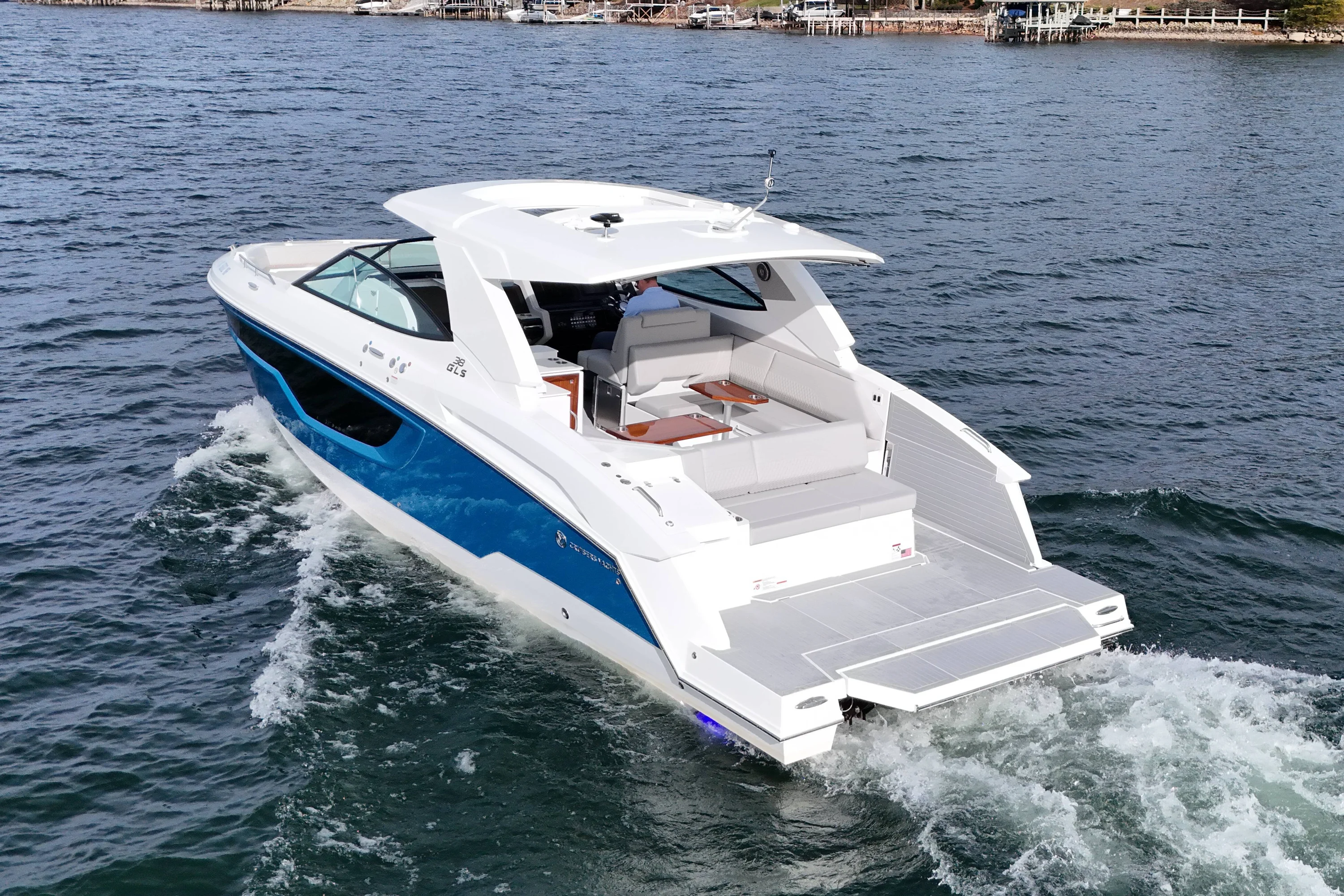 2025 Cruisers Yachts 38 GLS Image Thumbnail #61