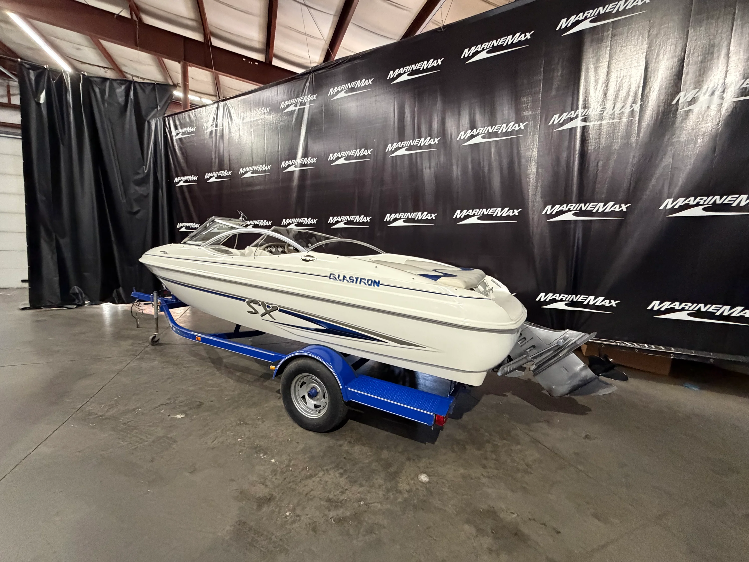 2004 Glastron SX 195 Image Thumbnail #4