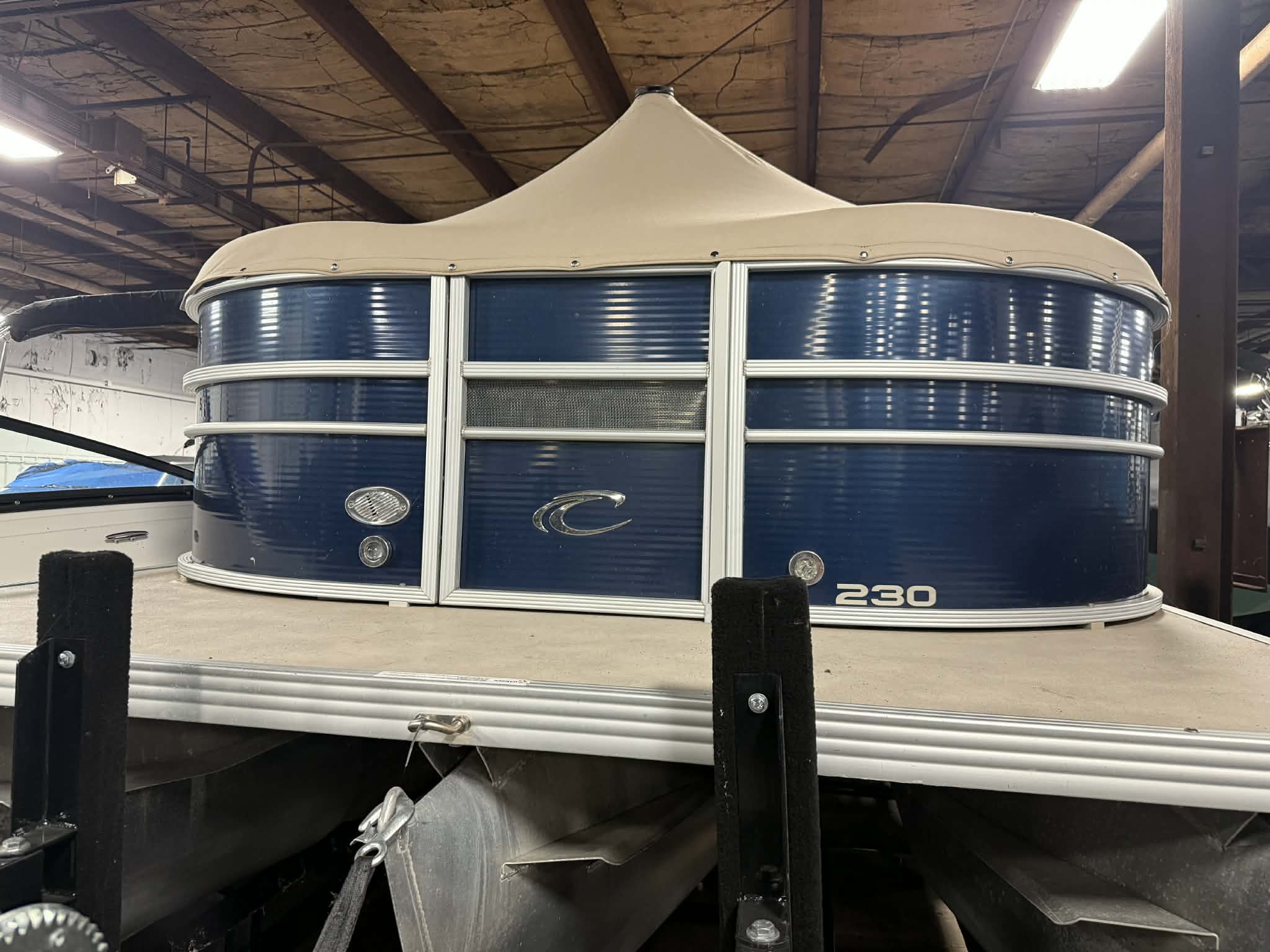 2018 Skeeter Products ZX Series ZX 225(*) Standard Equipment, Boat