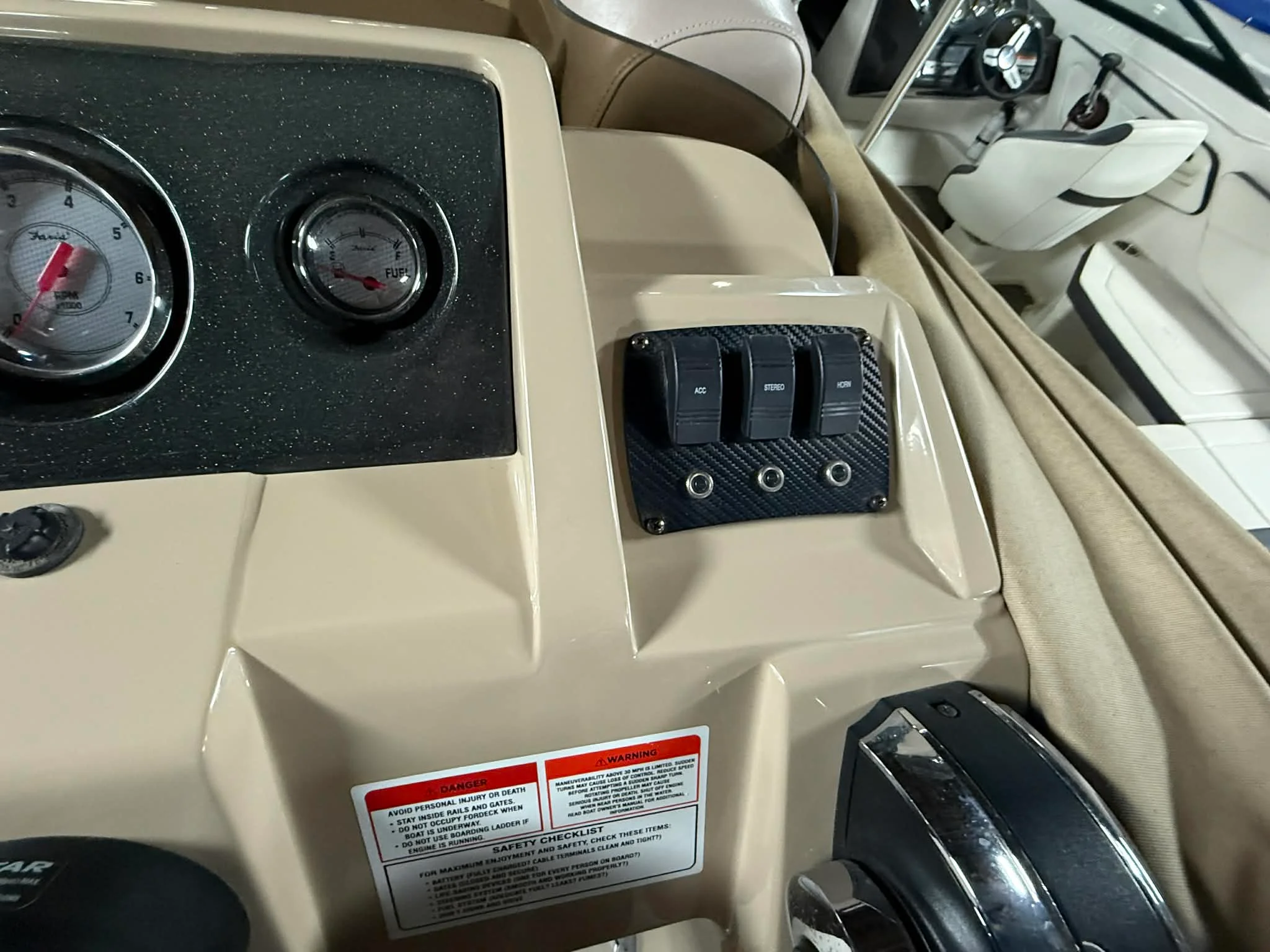 2014 Crest 230 CREST II Image Thumbnail #18