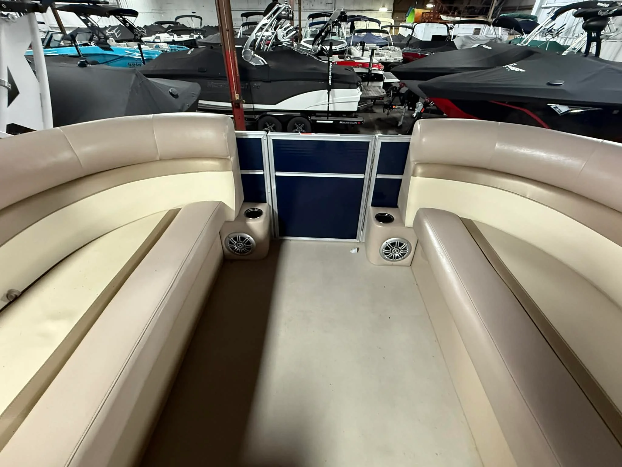 2014 Crest 230 CREST II Image Thumbnail #23