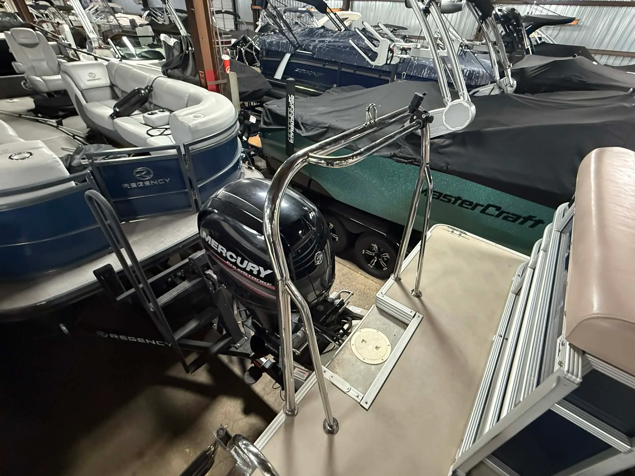 2014 Crest 230 CREST II Image Thumbnail #11