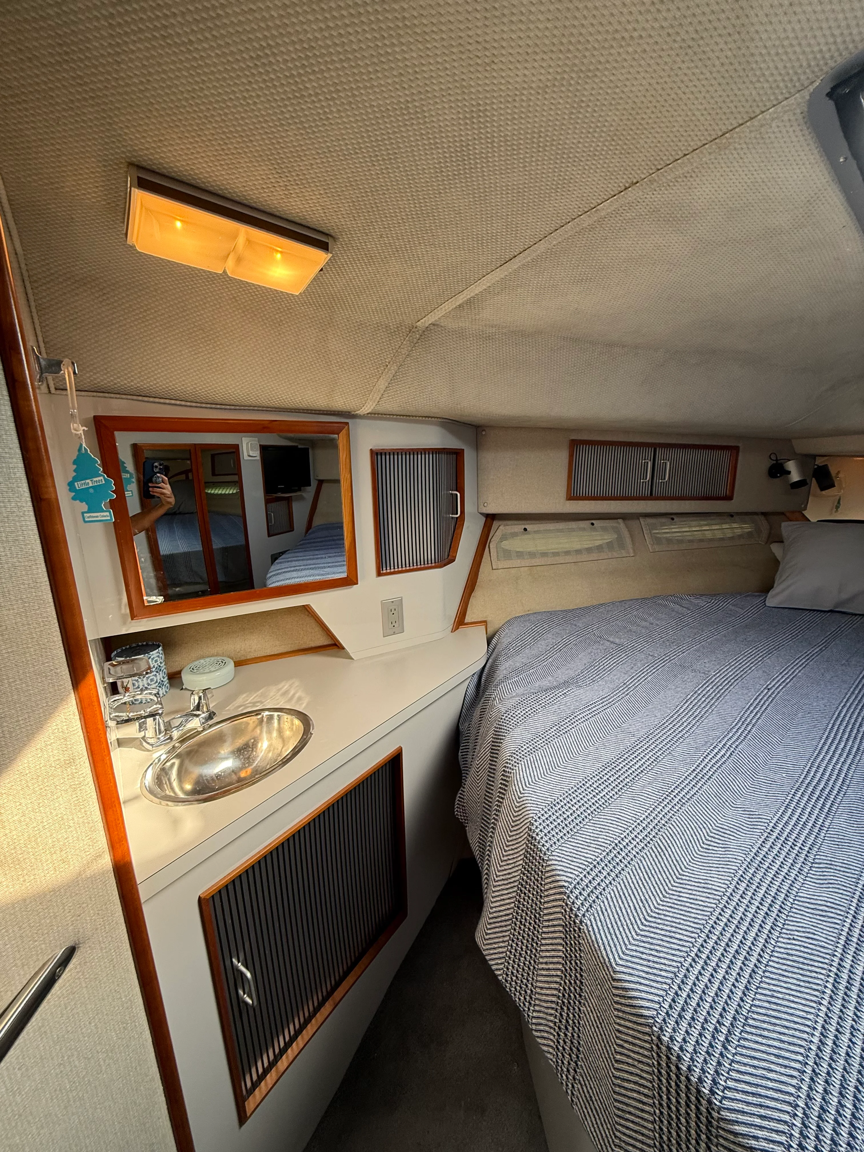 1988 Sea Ray 390 EC Image Thumbnail #55