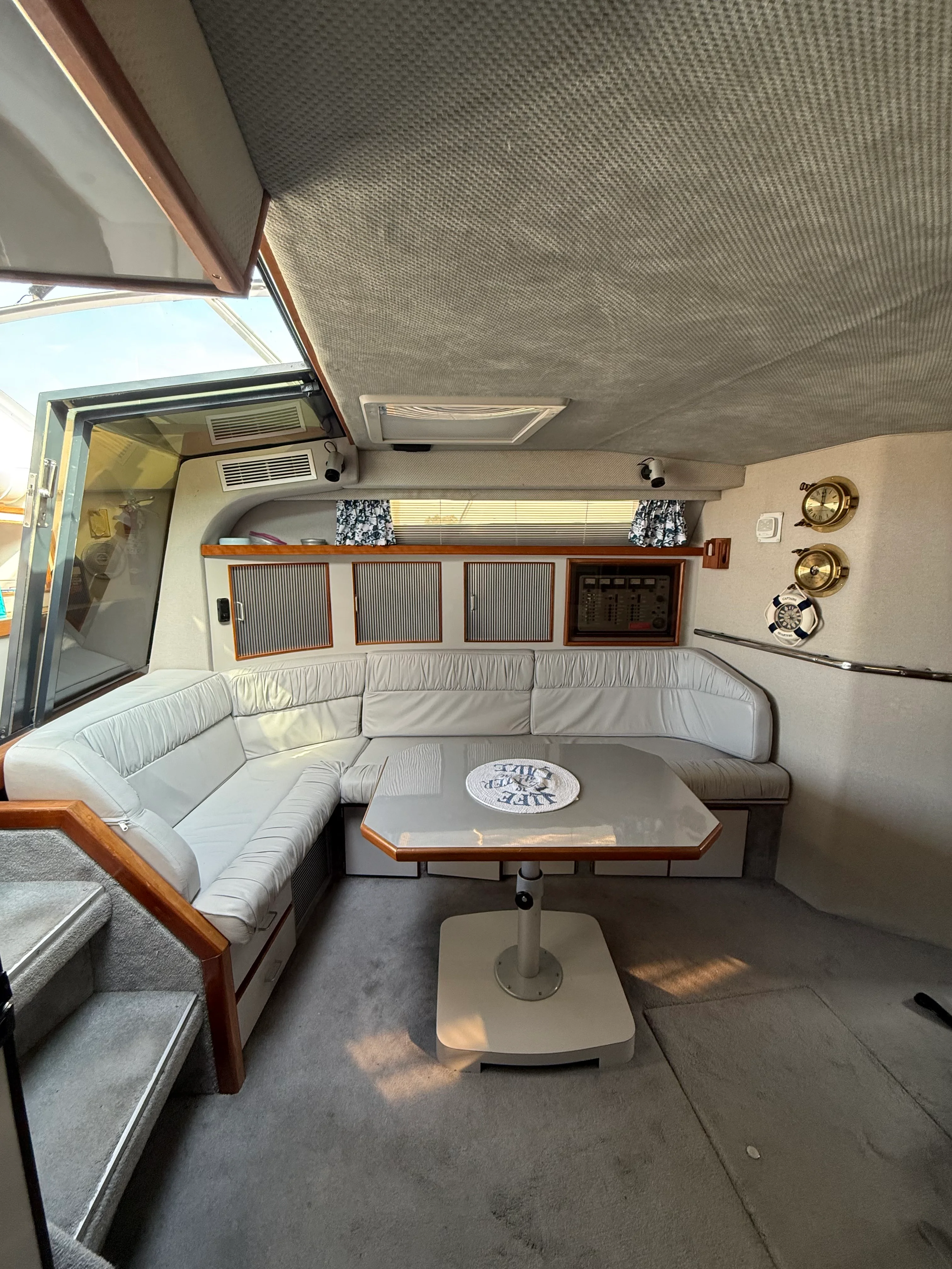 1988 Sea Ray 390 EC Image Thumbnail #64