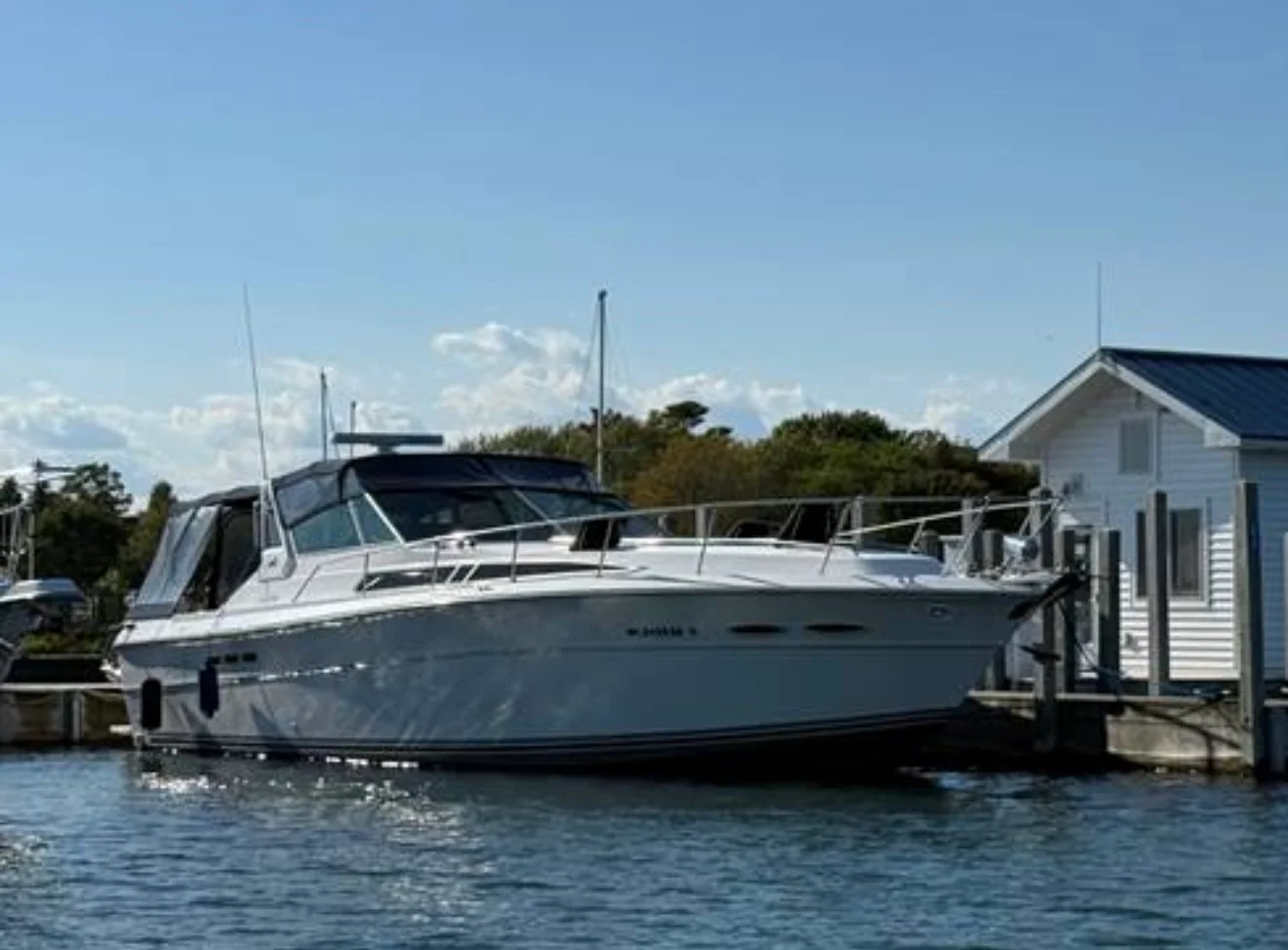 1988 Sea Ray 390 EC Image Thumbnail #4