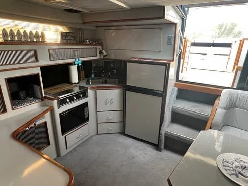 1988 Sea Ray 390 EC Image Thumbnail #33