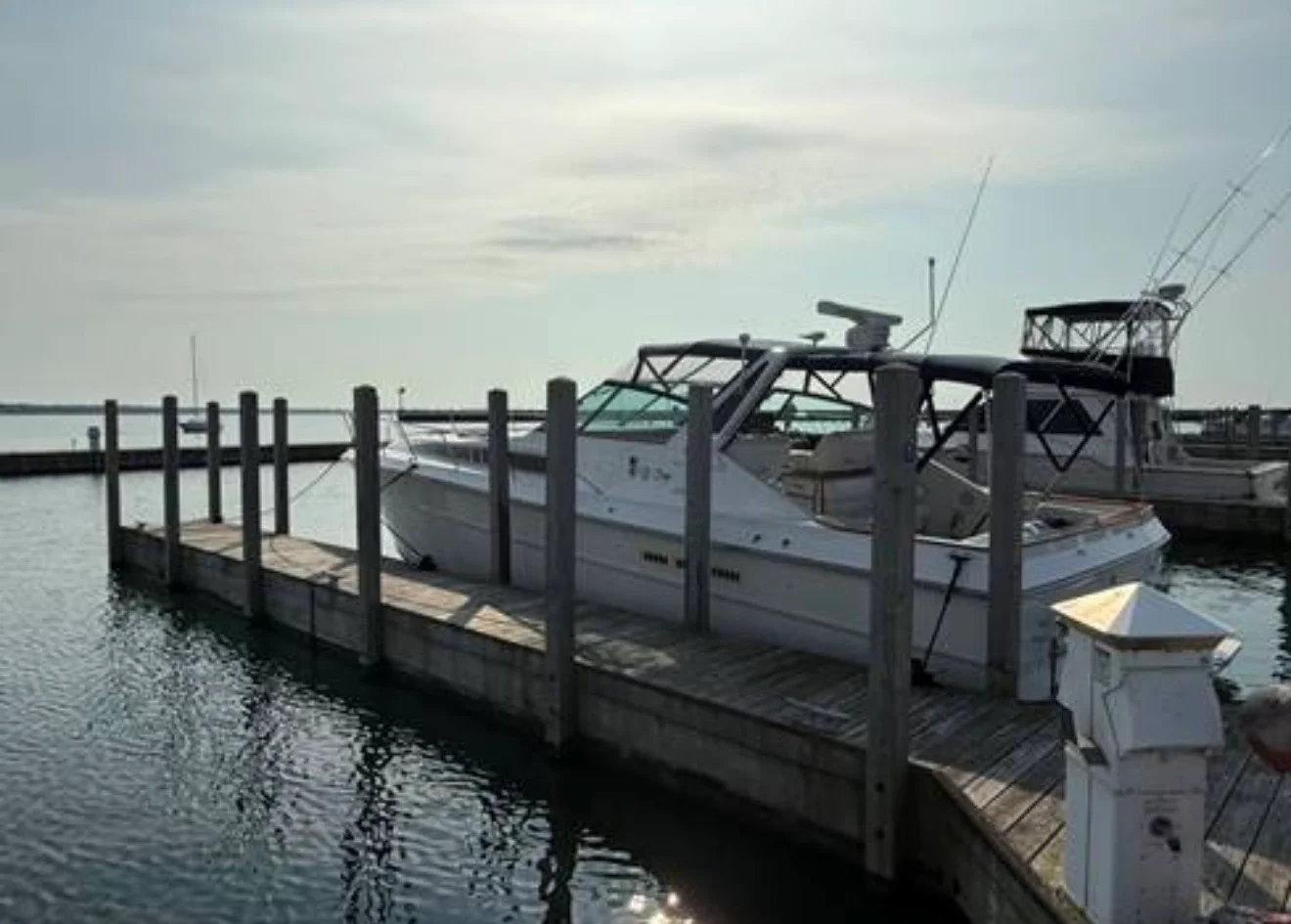 1988 Sea Ray 390 EC Image Thumbnail #2