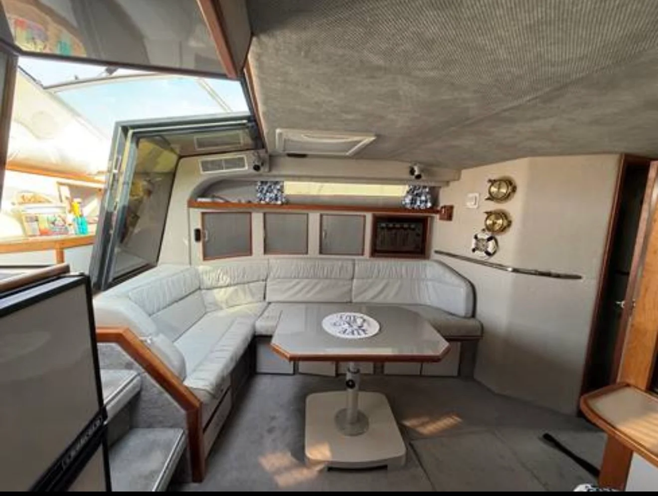 1988 Sea Ray 390 EC Image Thumbnail #44