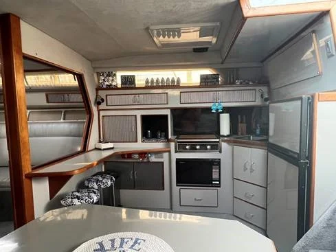 1988 Sea Ray 390 EC Image Thumbnail #30