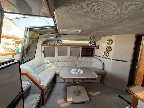 1988 Sea Ray 390 EC Image Thumbnail #31