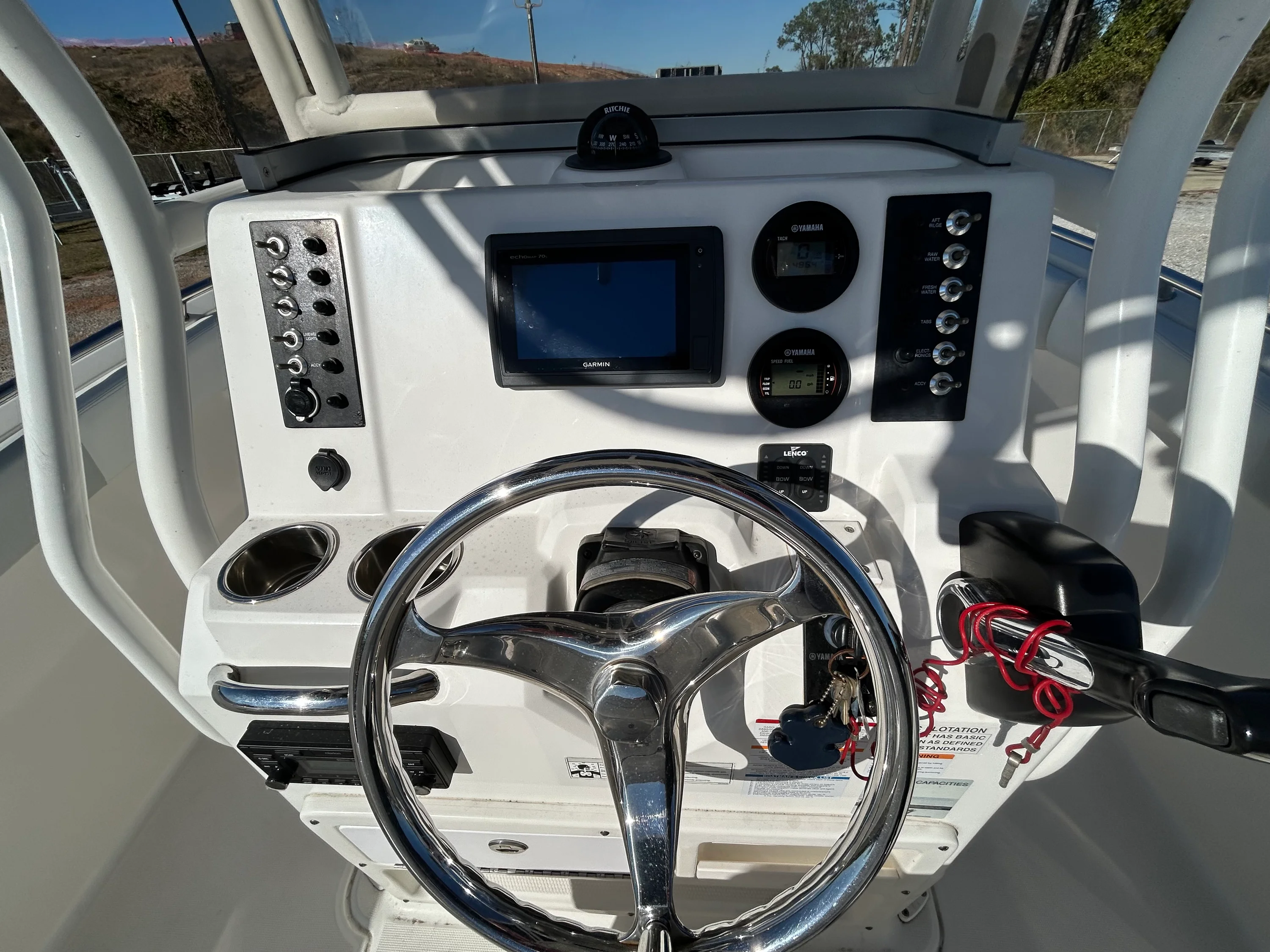2015 Robalo R222 Image Thumbnail #5