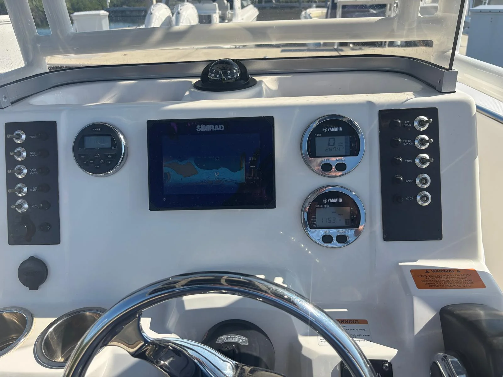 2017 Robalo R200ES Image Thumbnail #11