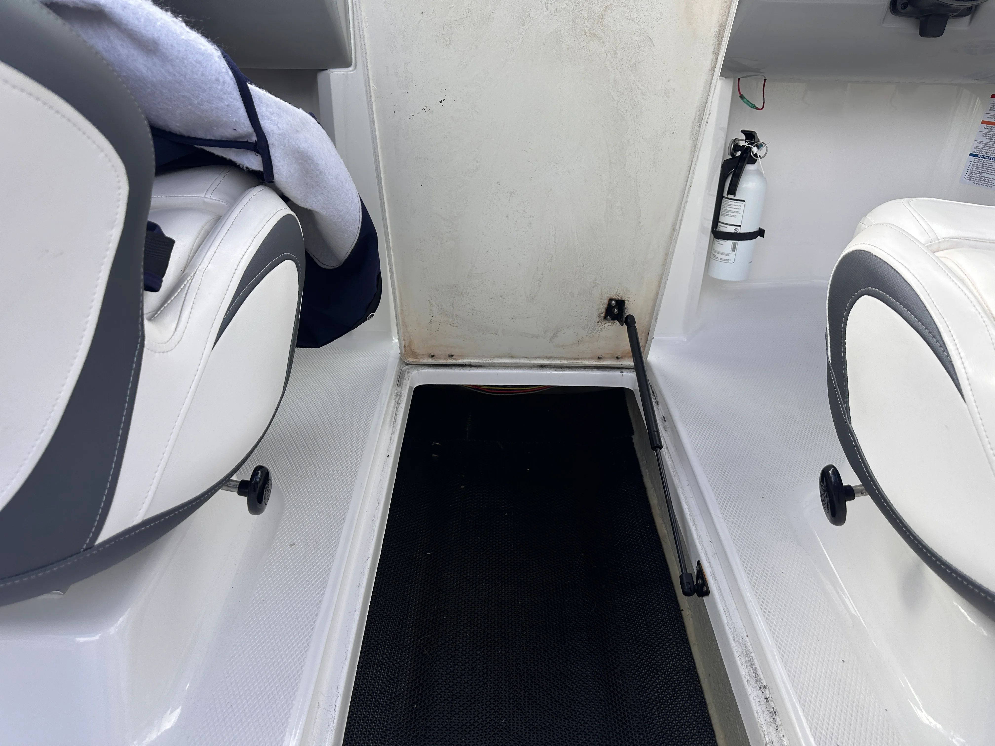 2021 Chaparral 21 SSI Image Thumbnail #23